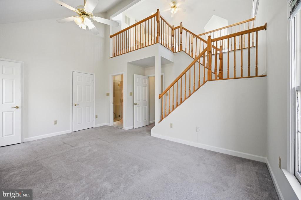 6030 KELSEY COURT