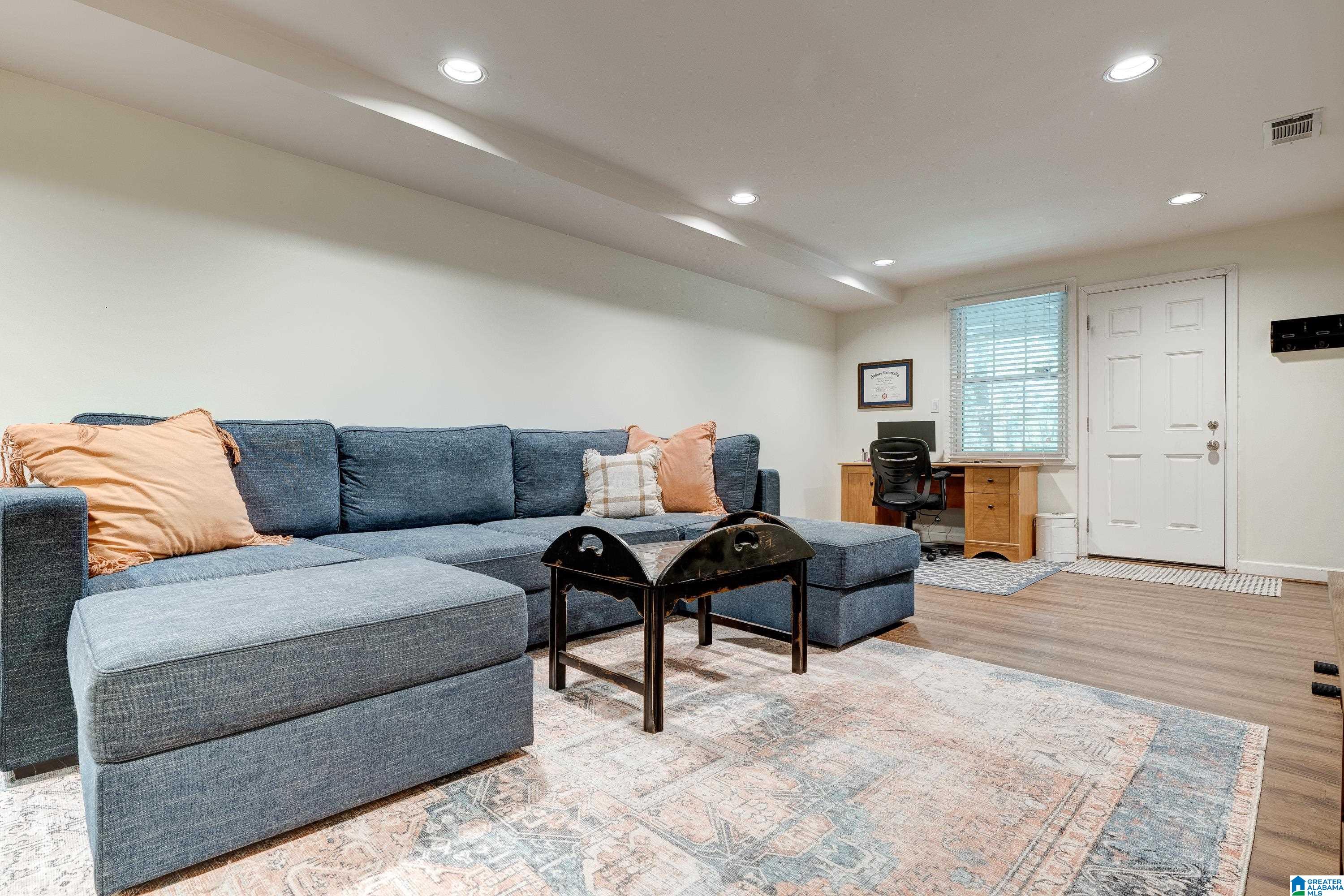 3320 SUNNY MEADOWS COURT