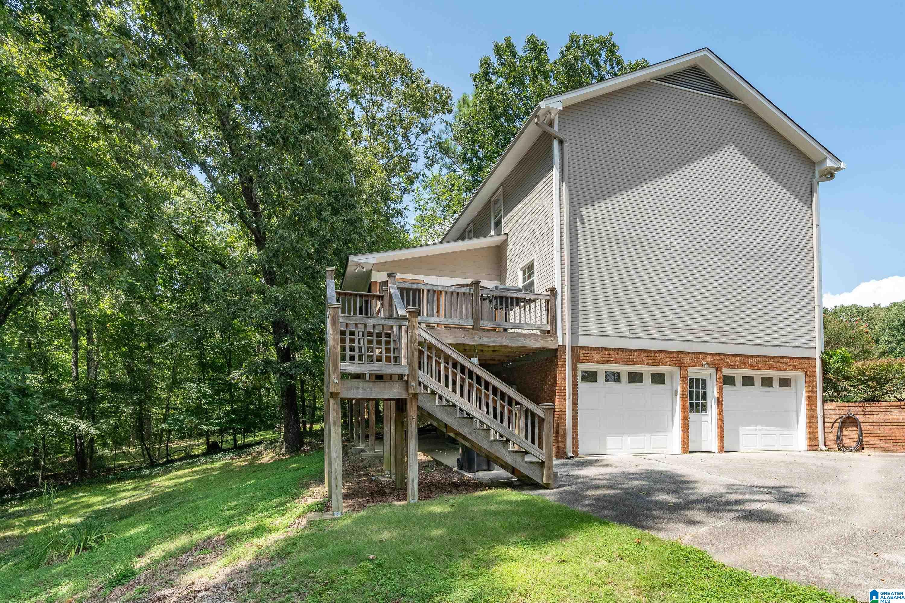 3320 SUNNY MEADOWS COURT