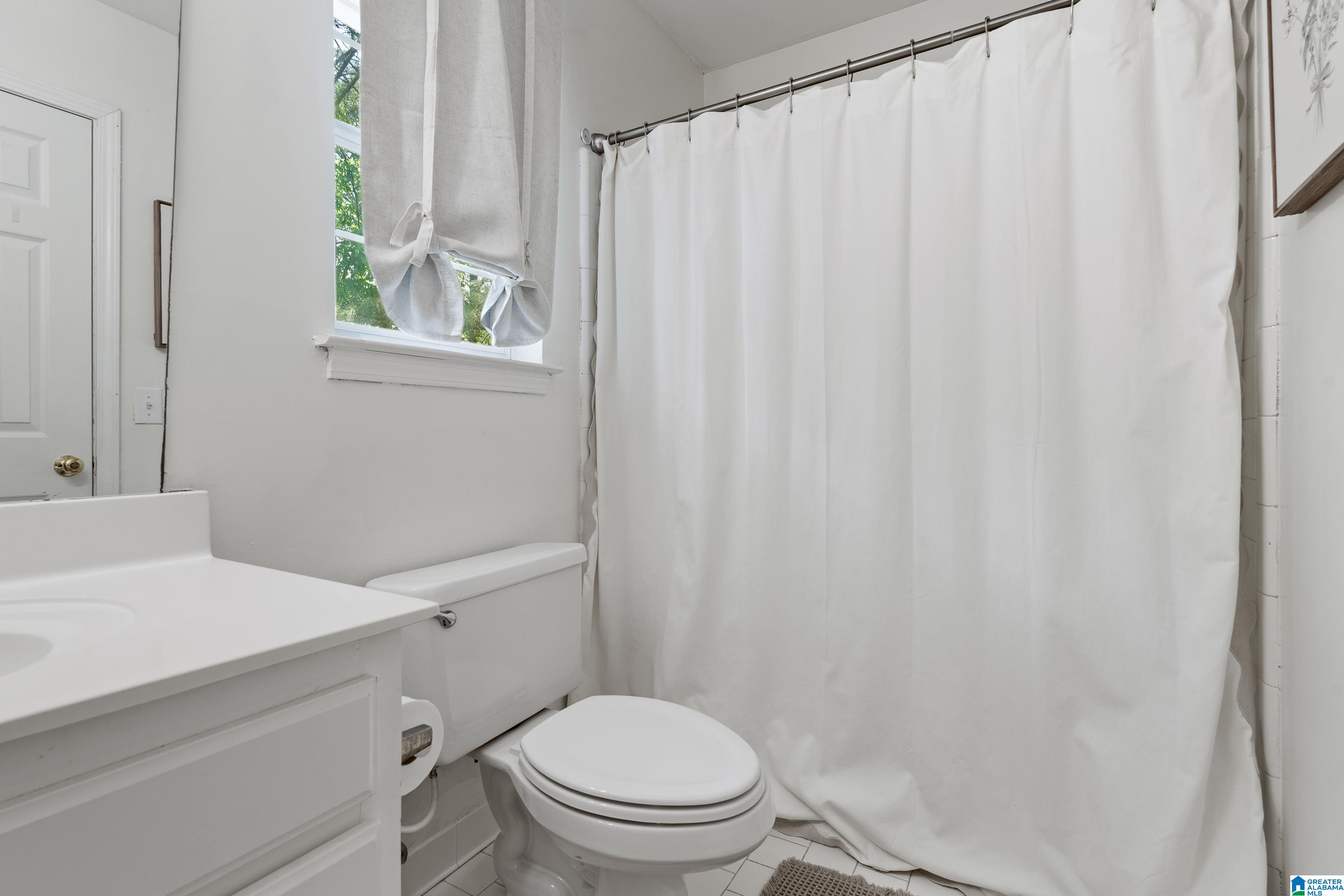 551 FIELDSTONE DRIVE