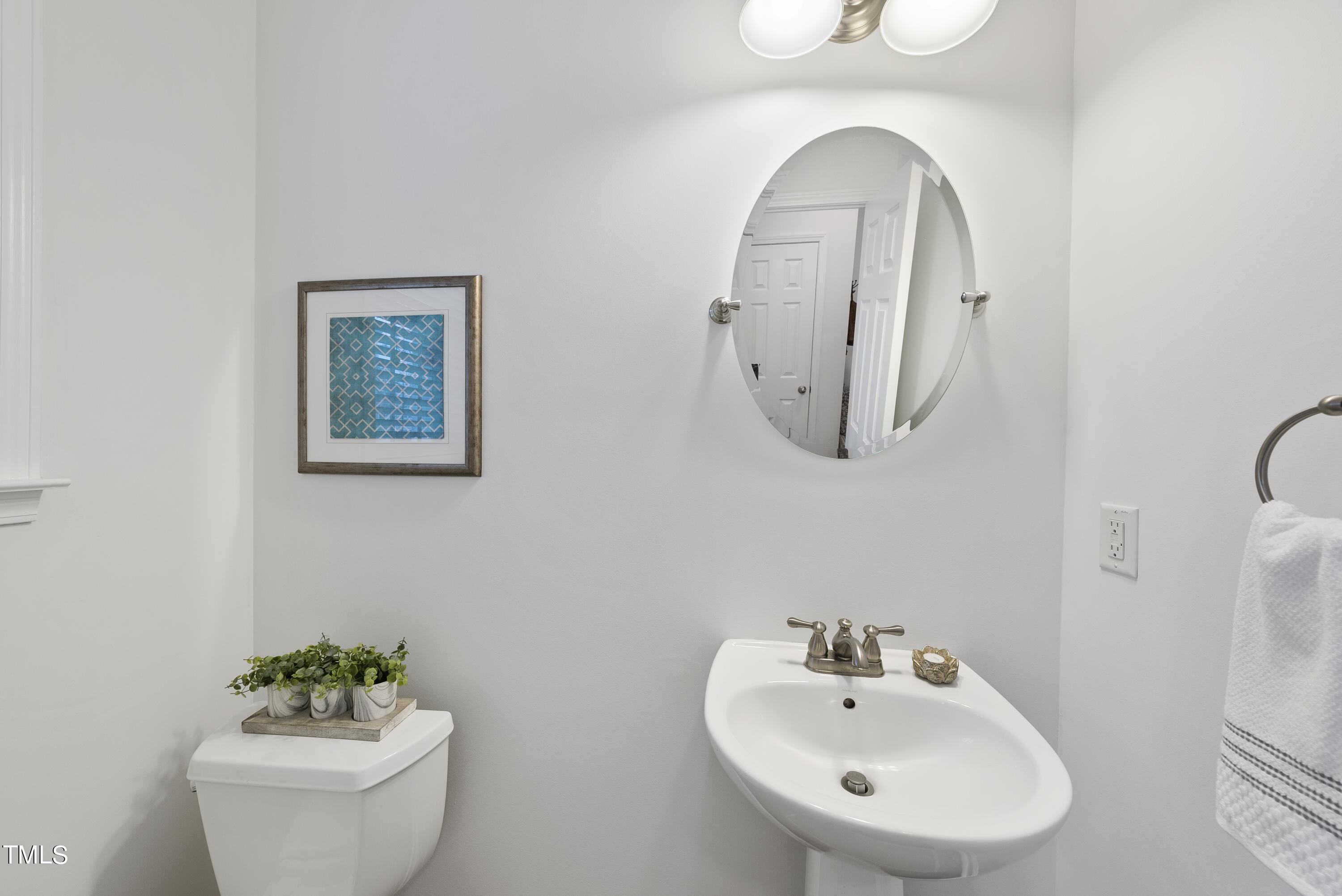 554 Abbey Fields Loop