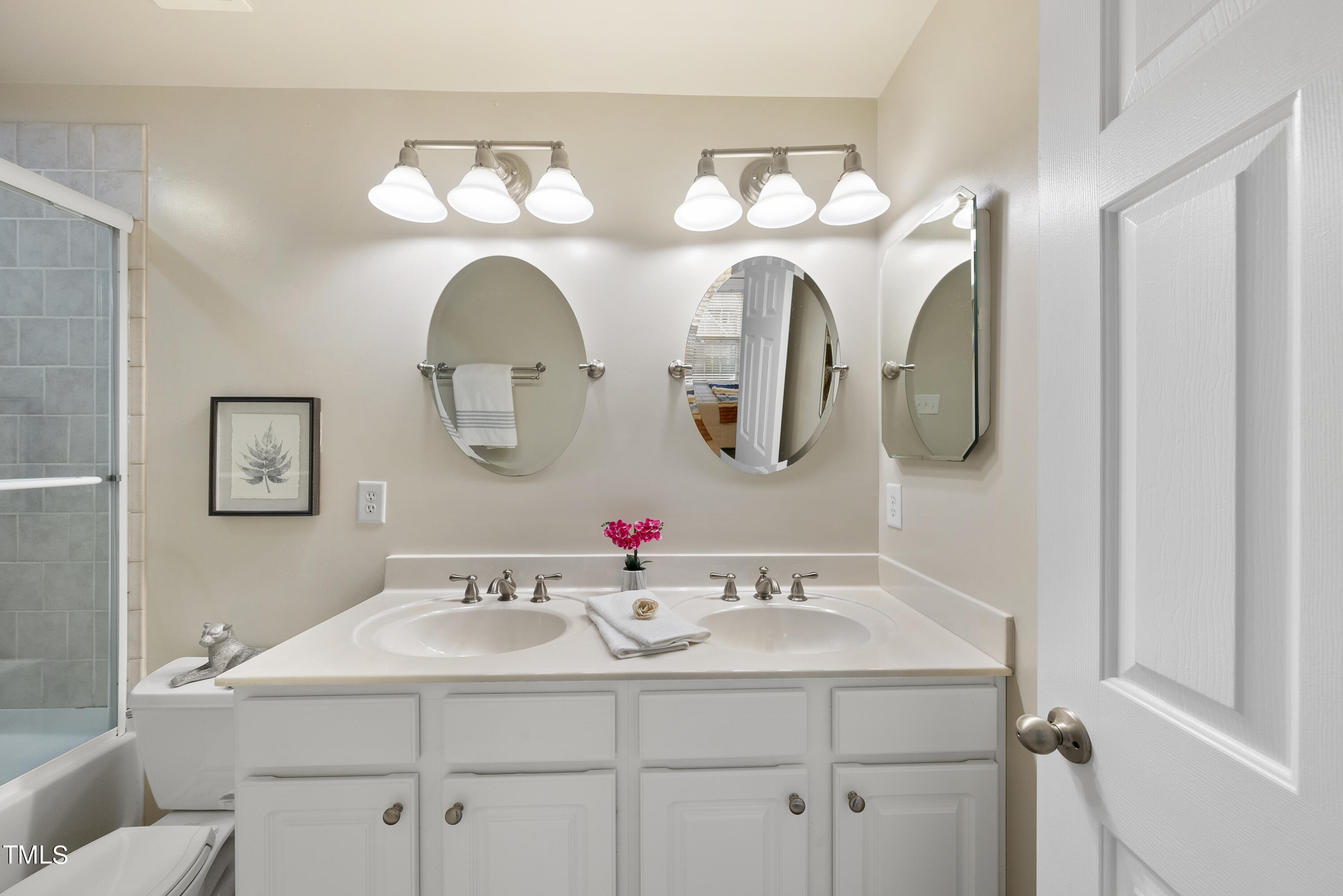 554 Abbey Fields Loop