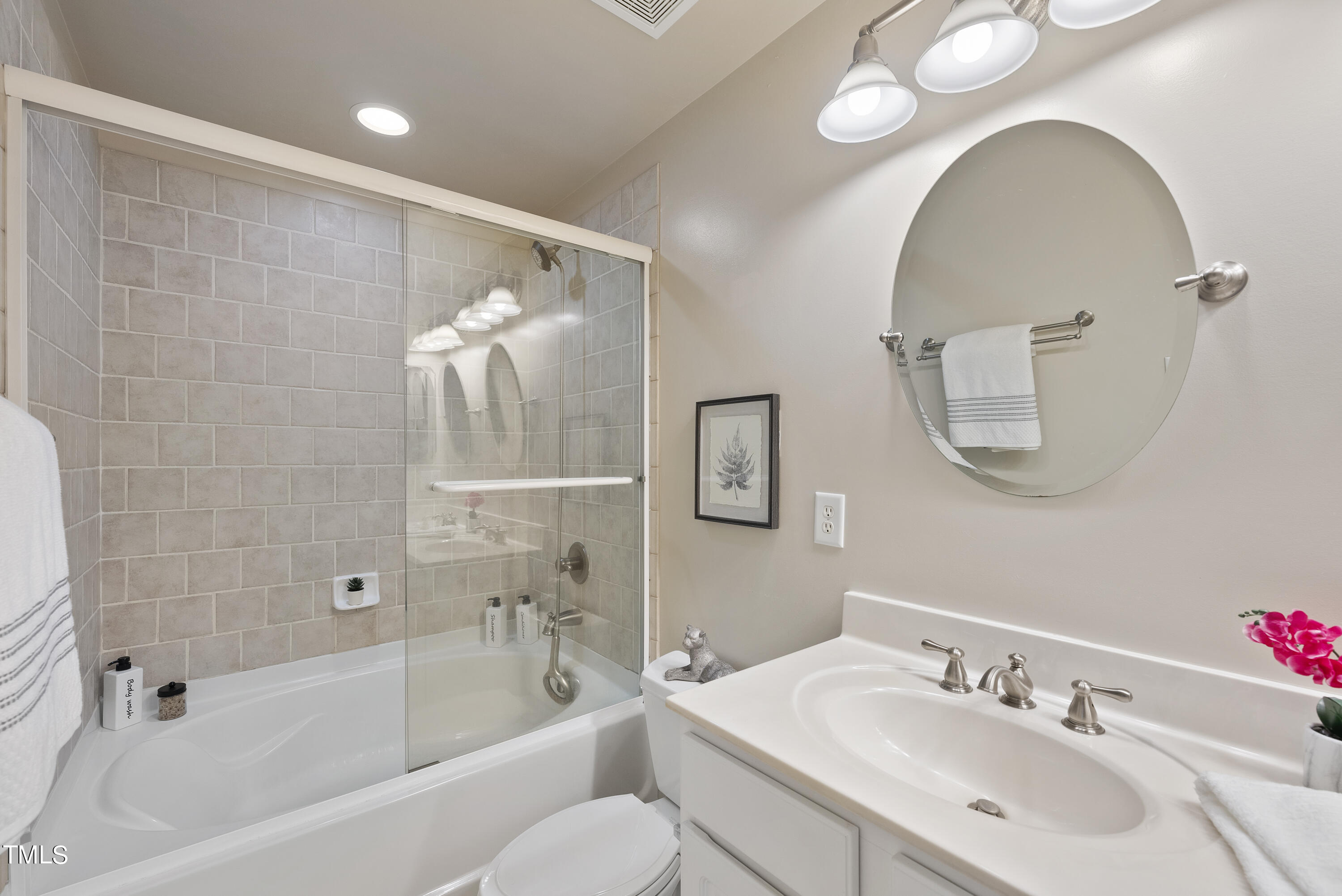 554 Abbey Fields Loop