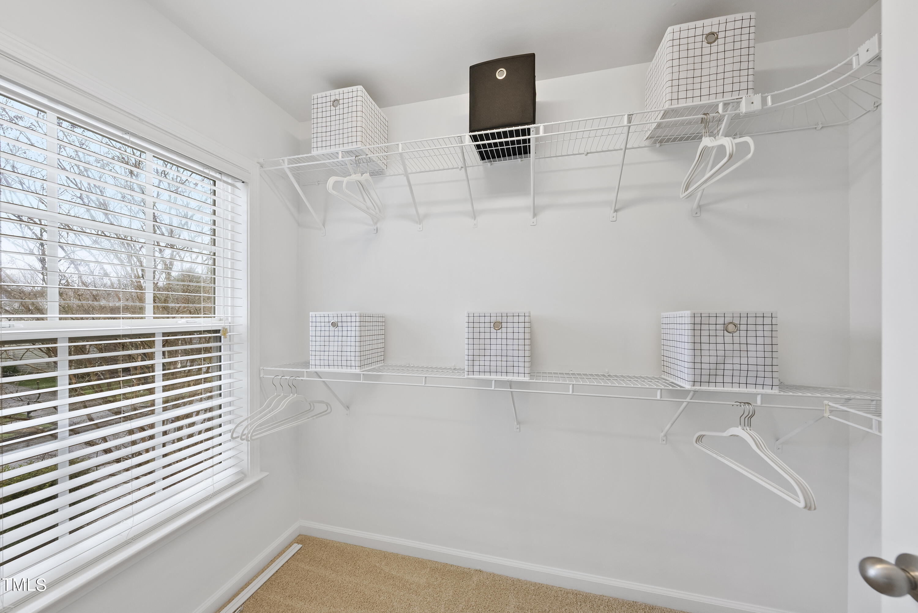 554 Abbey Fields Loop