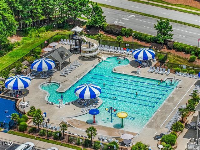 554 Abbey Fields Loop