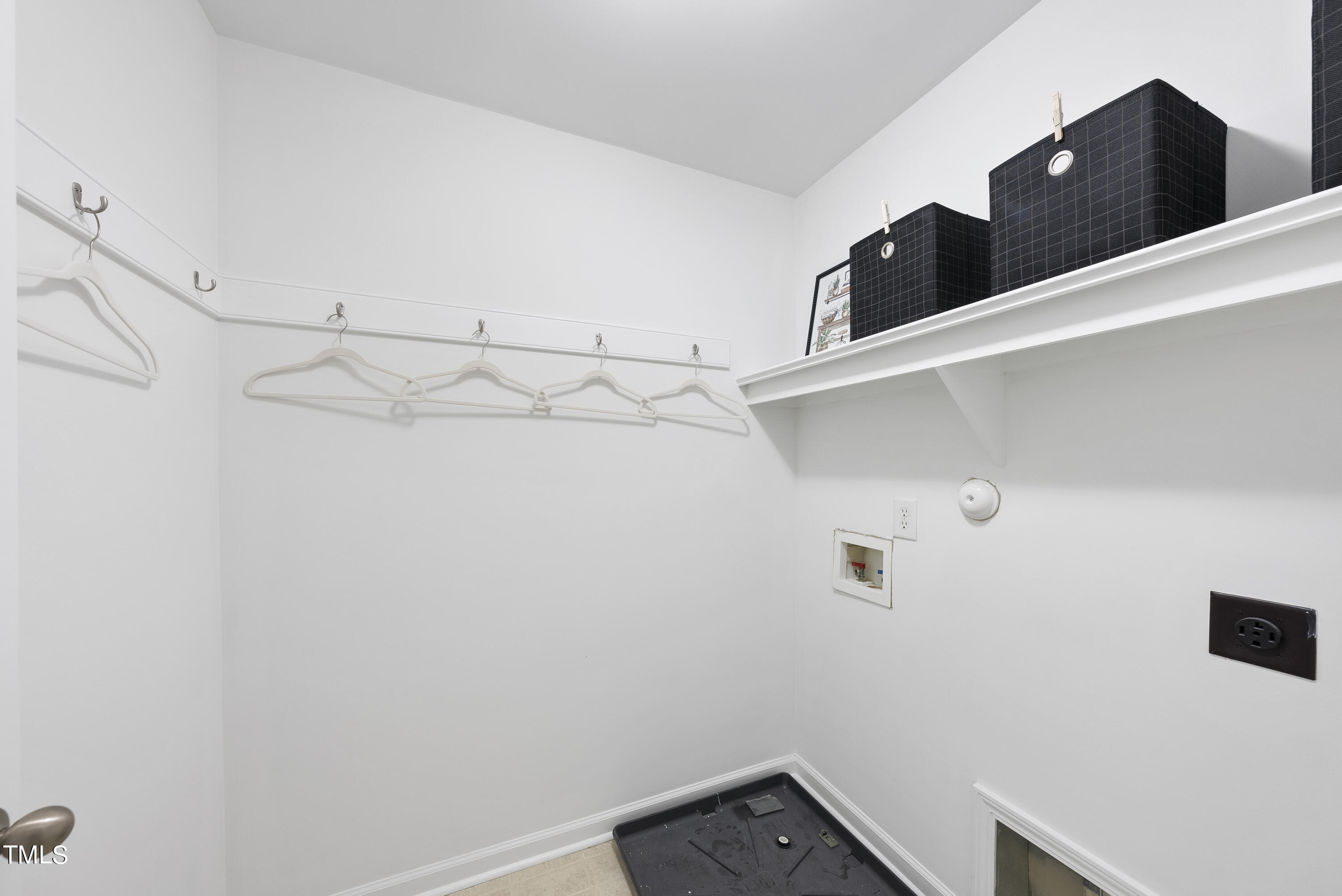 554 Abbey Fields Loop