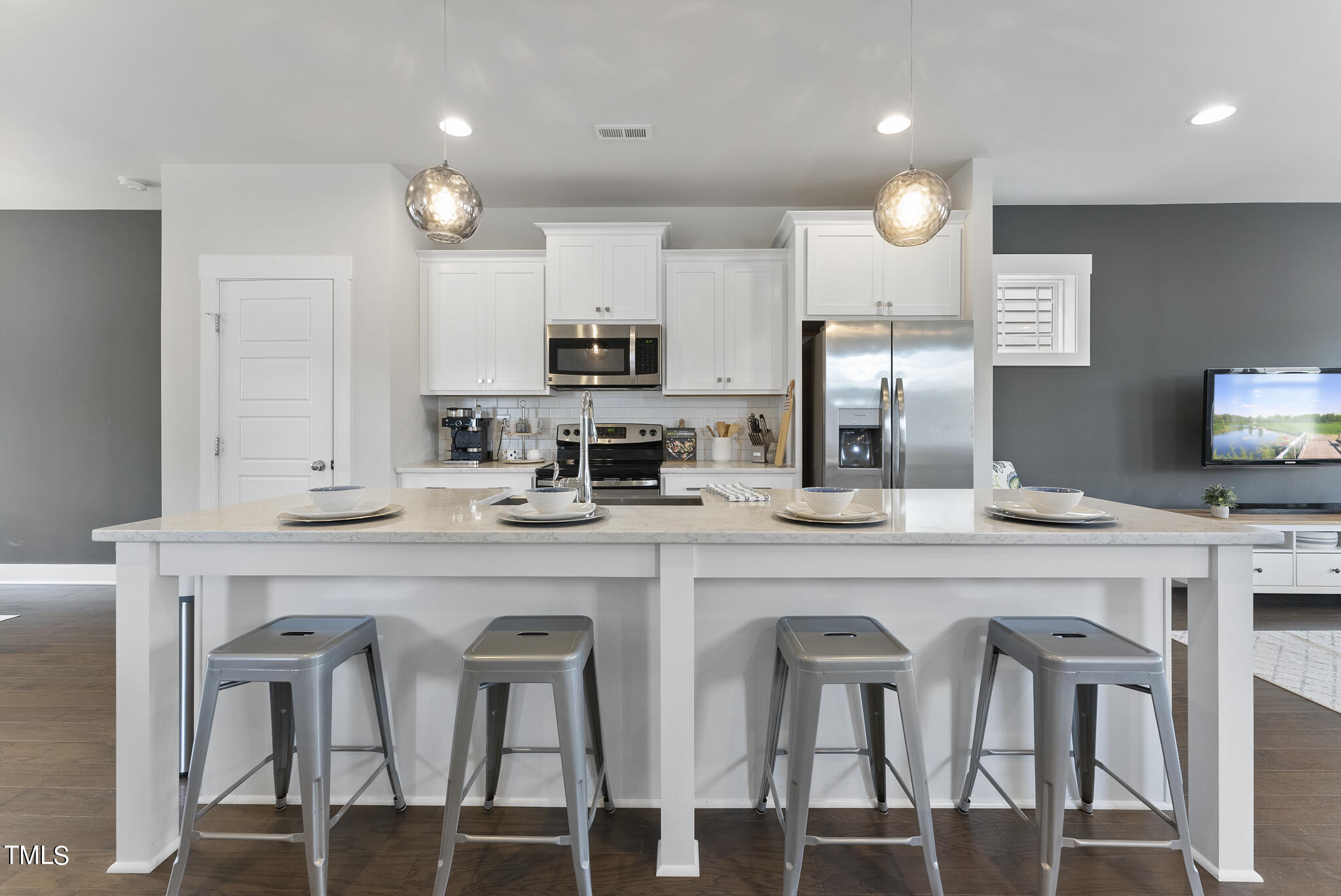 11 Quarter Gate Trace