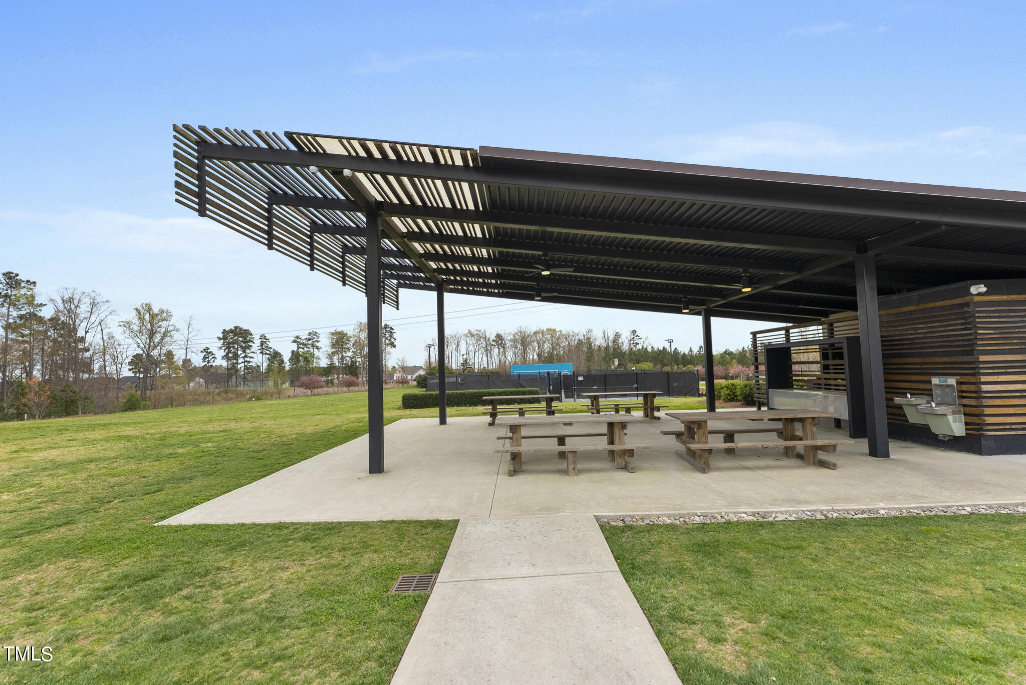 11 Quarter Gate Trace