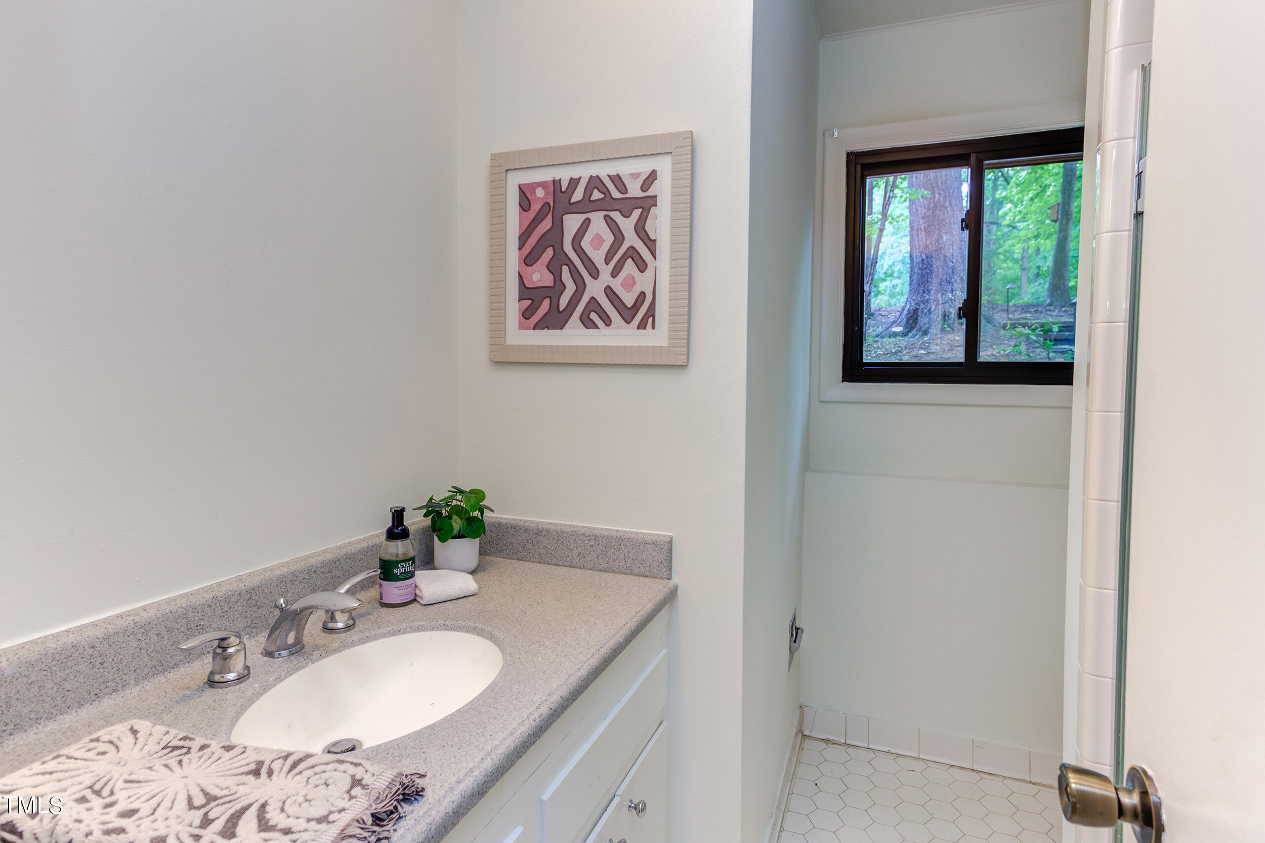 616 Beech Tree Court