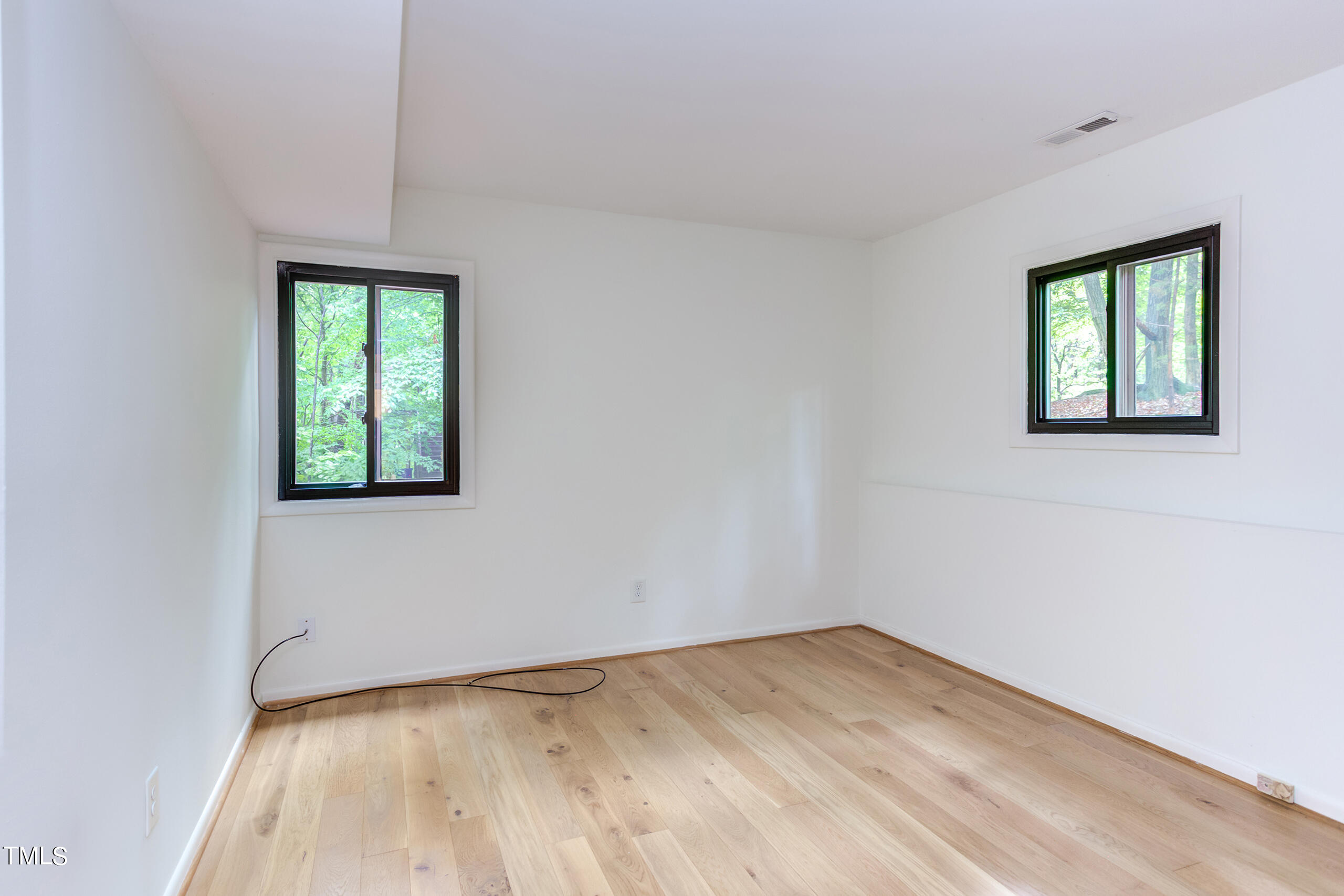 616 Beech Tree Court