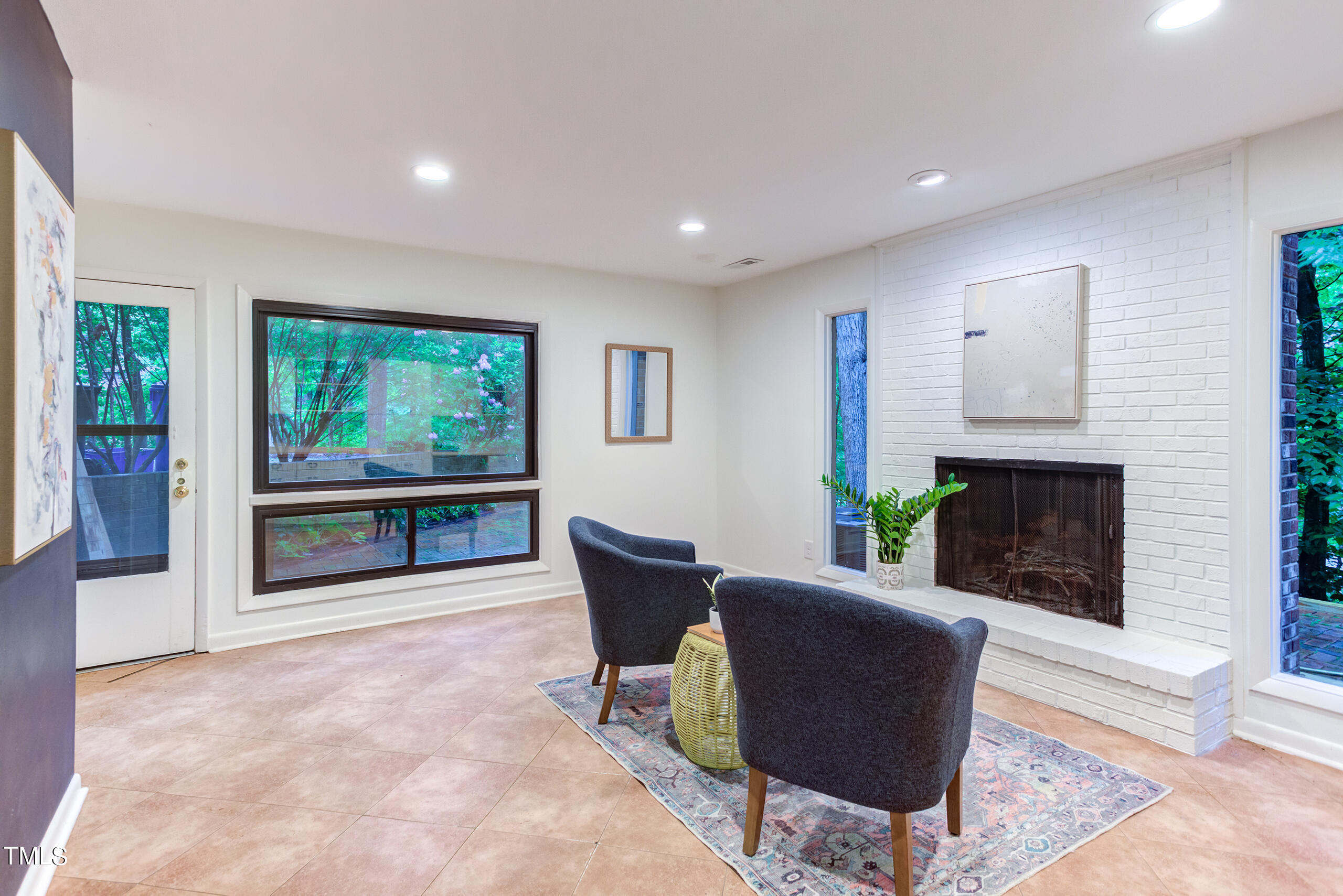 616 Beech Tree Court