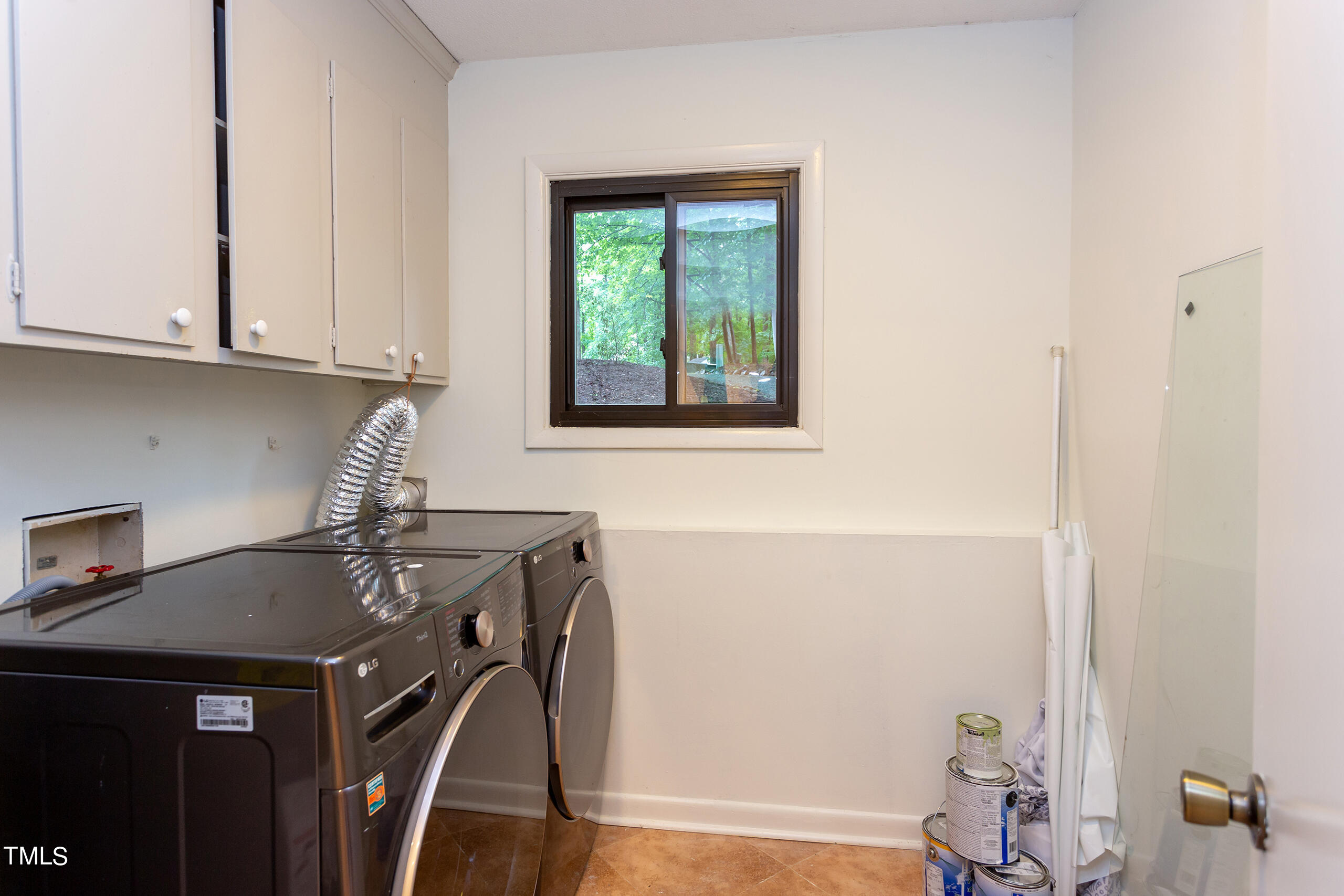 616 Beech Tree Court