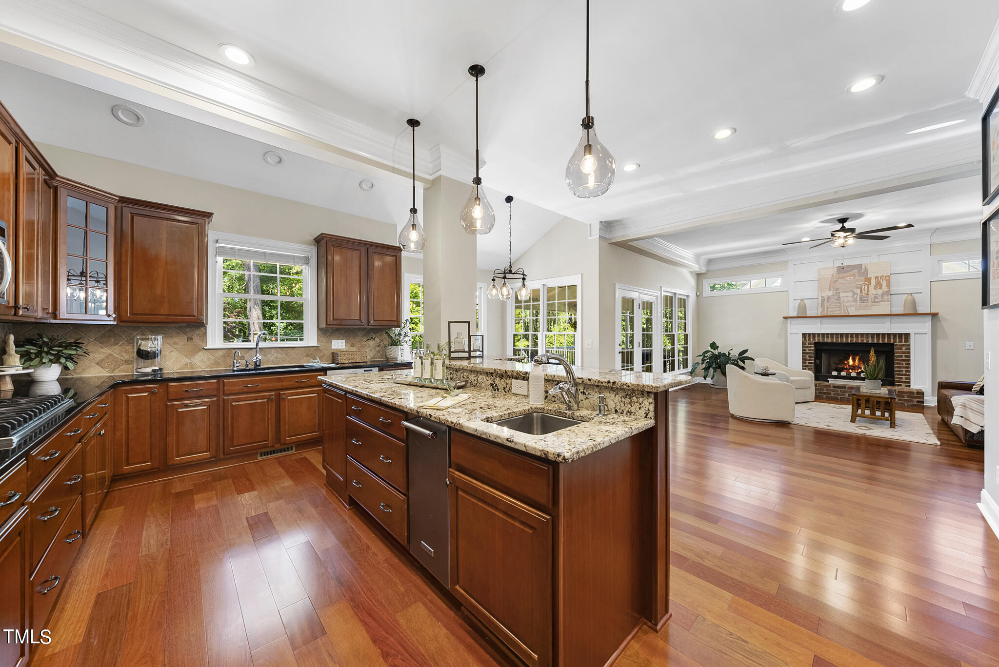 105 Frehold Court