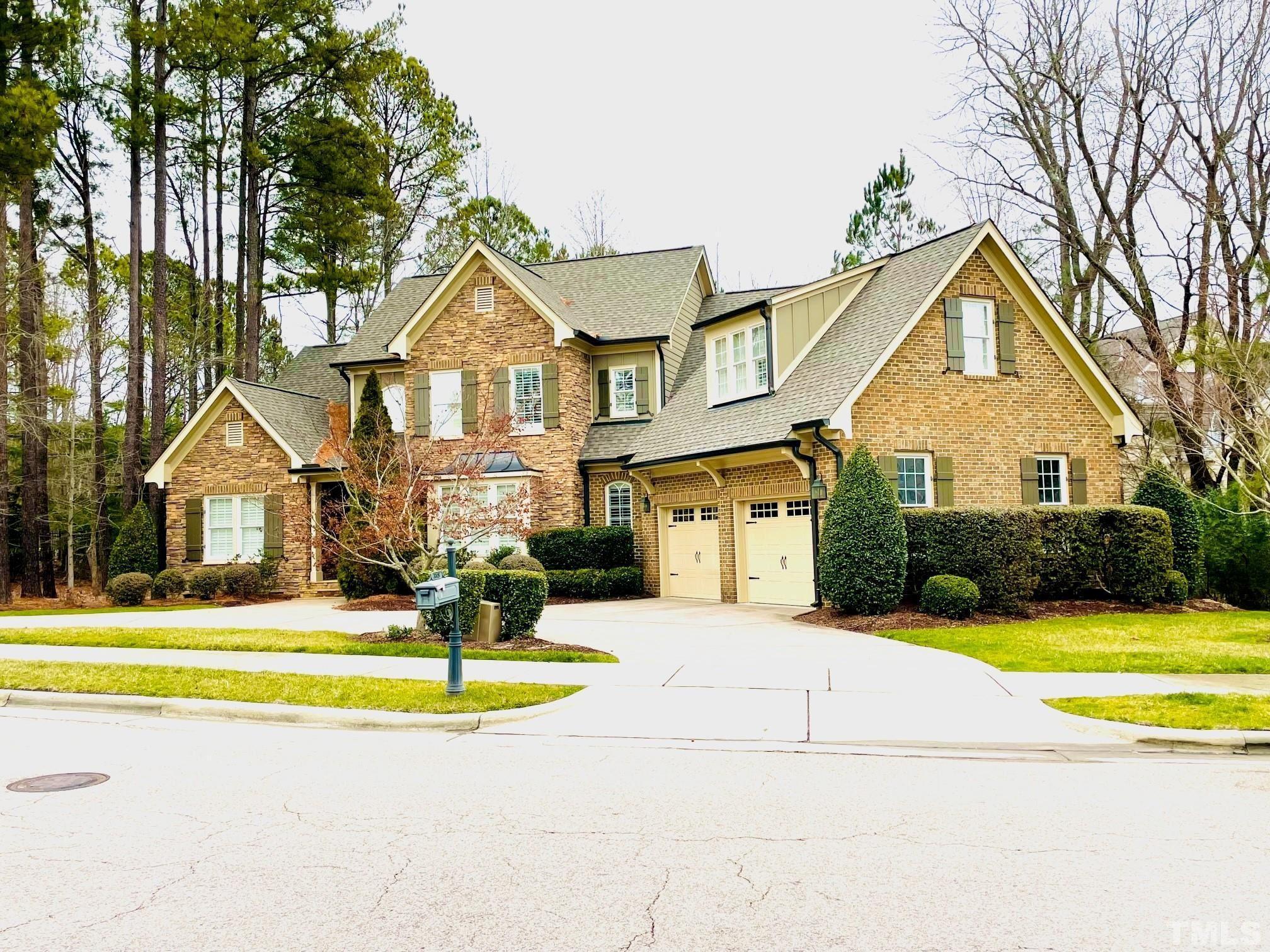 3305 Rockland Ridge Drive