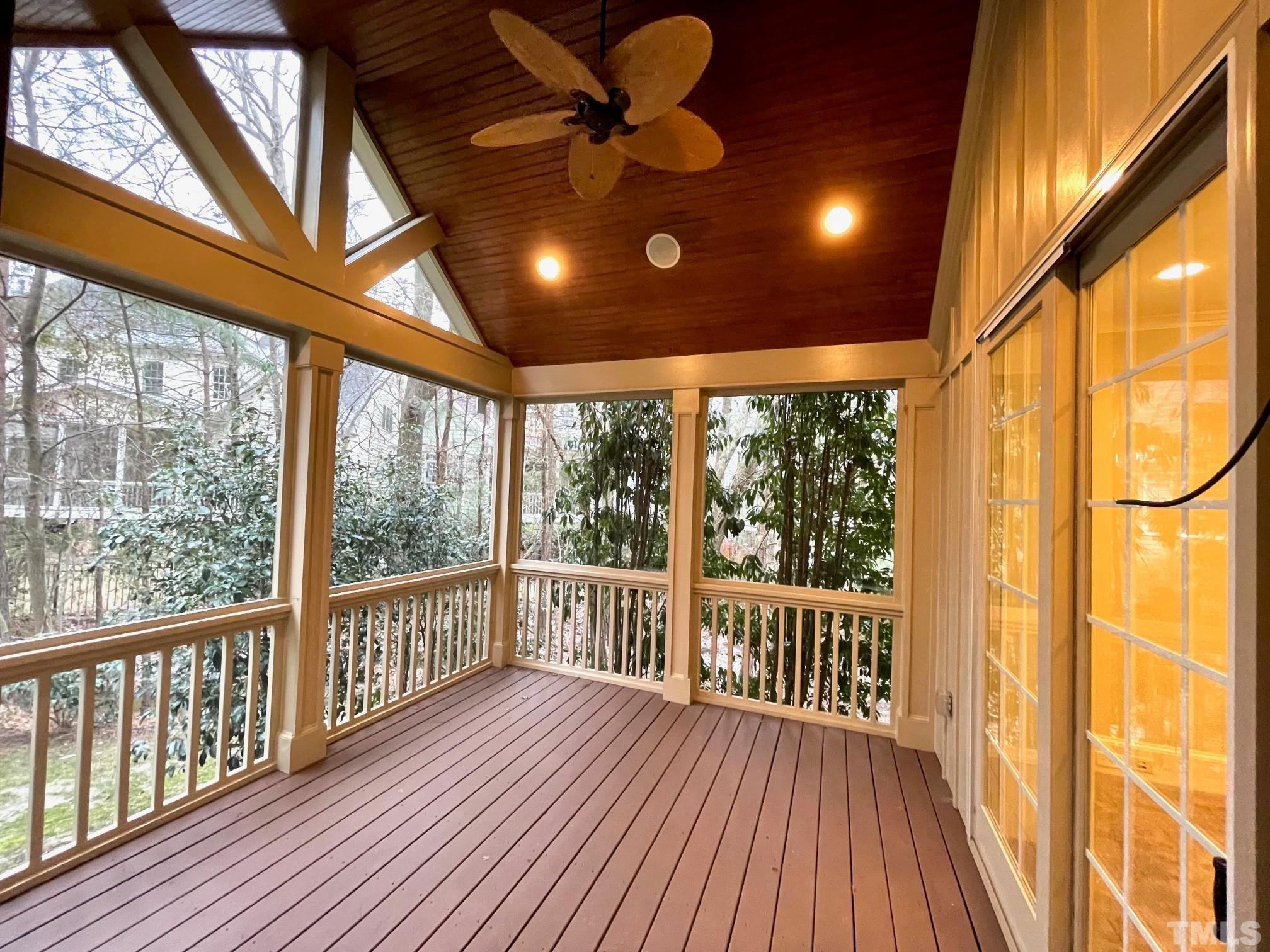 3305 Rockland Ridge Drive