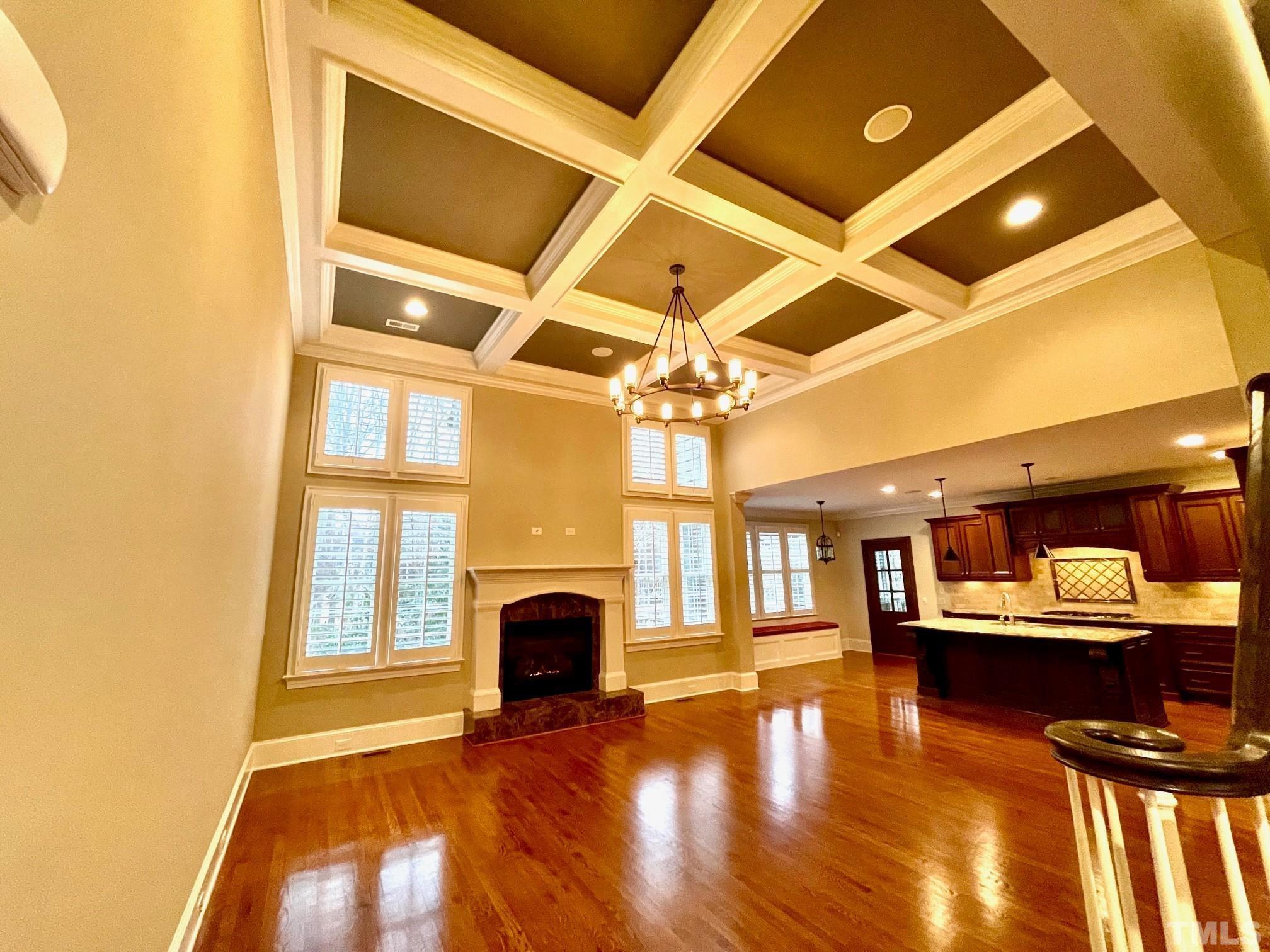 3305 Rockland Ridge Drive