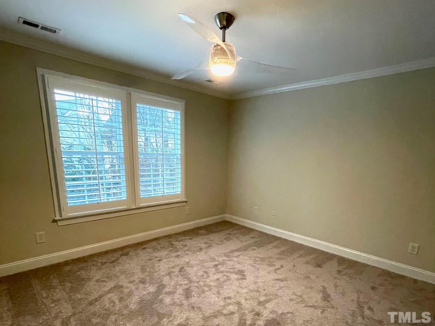 3305 Rockland Ridge Drive