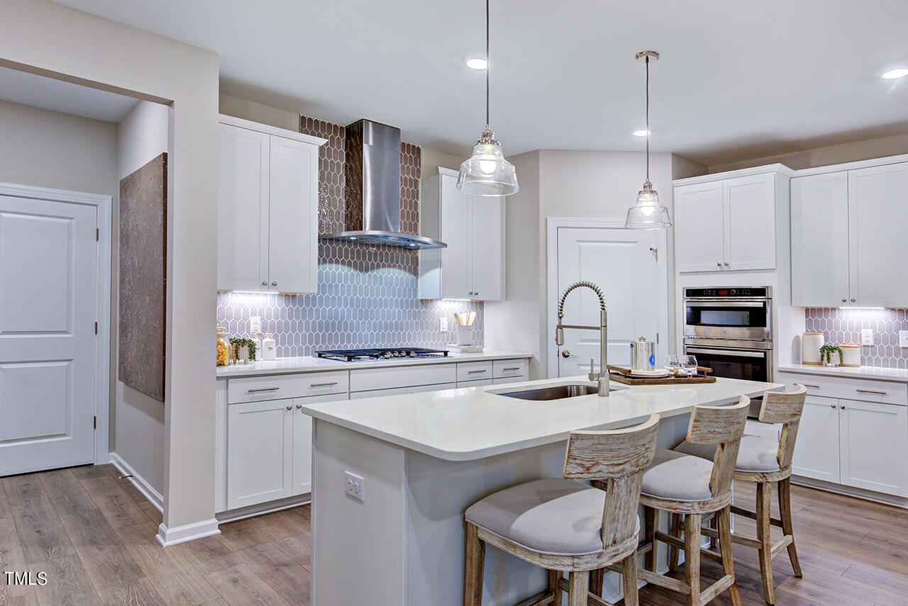 732 Heathered Farm Way