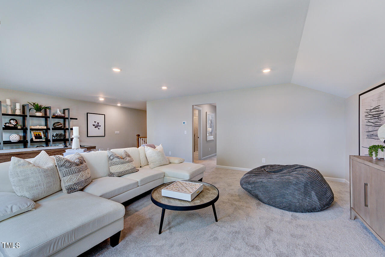 732 Heathered Farm Way