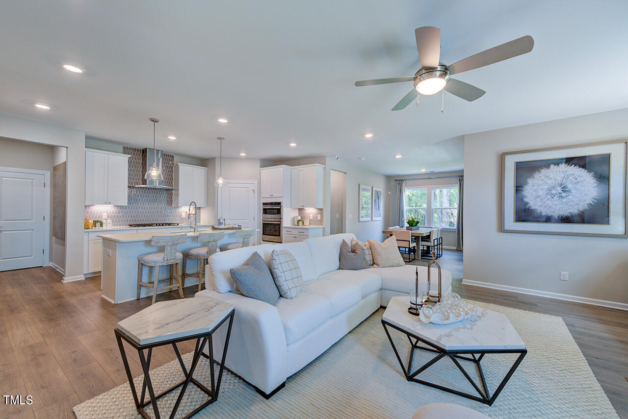 732 Heathered Farm Way