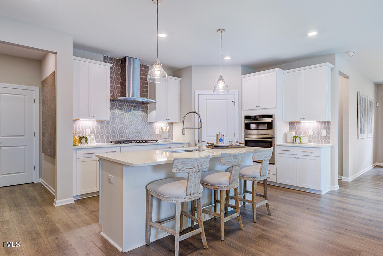 732 Heathered Farm Way