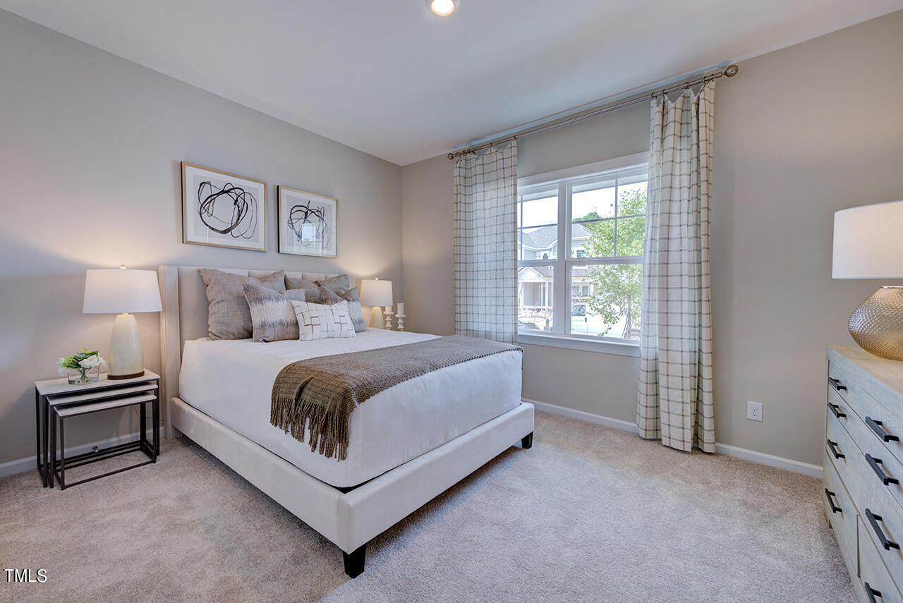 732 Heathered Farm Way