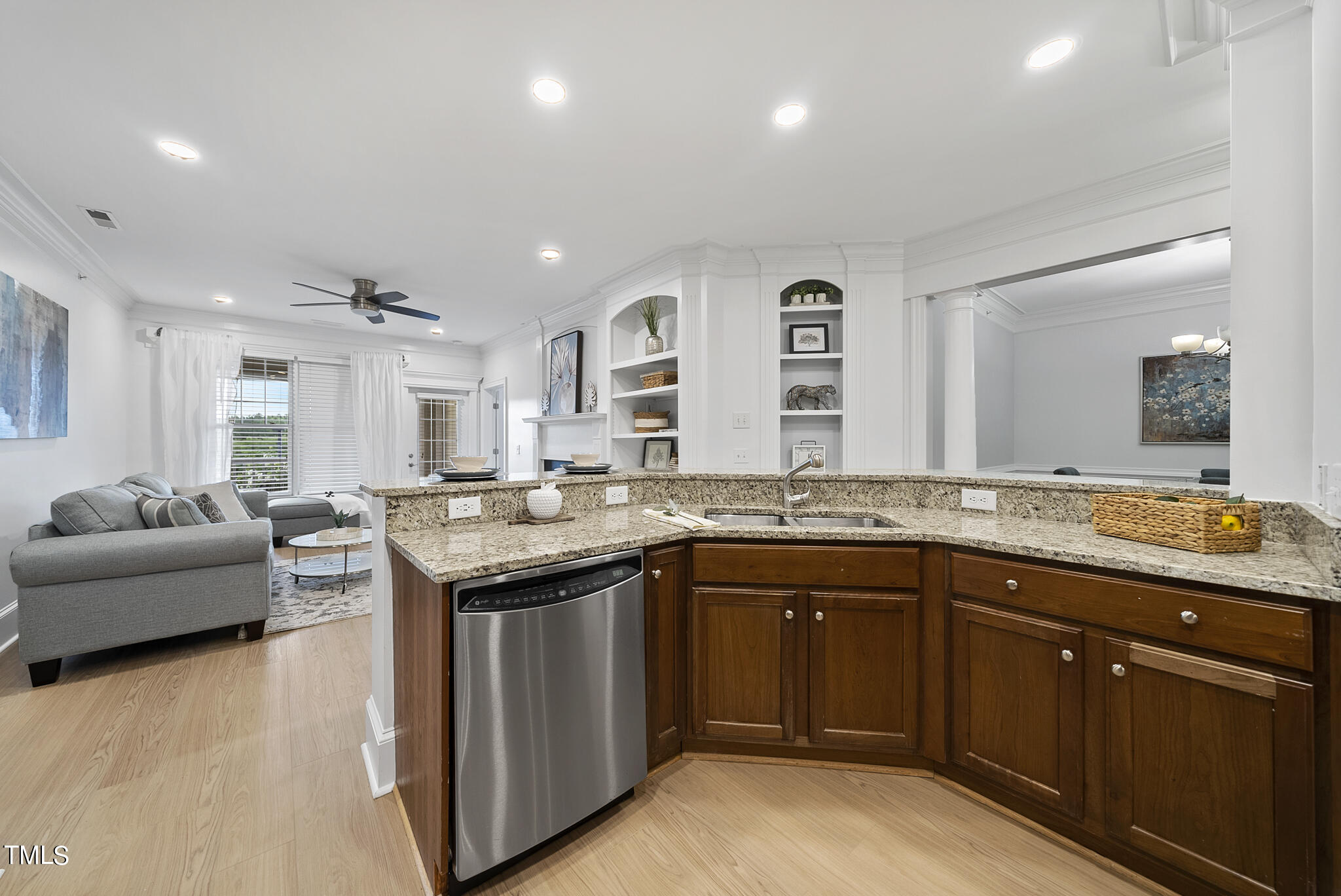 526 Waterford Lake Drive