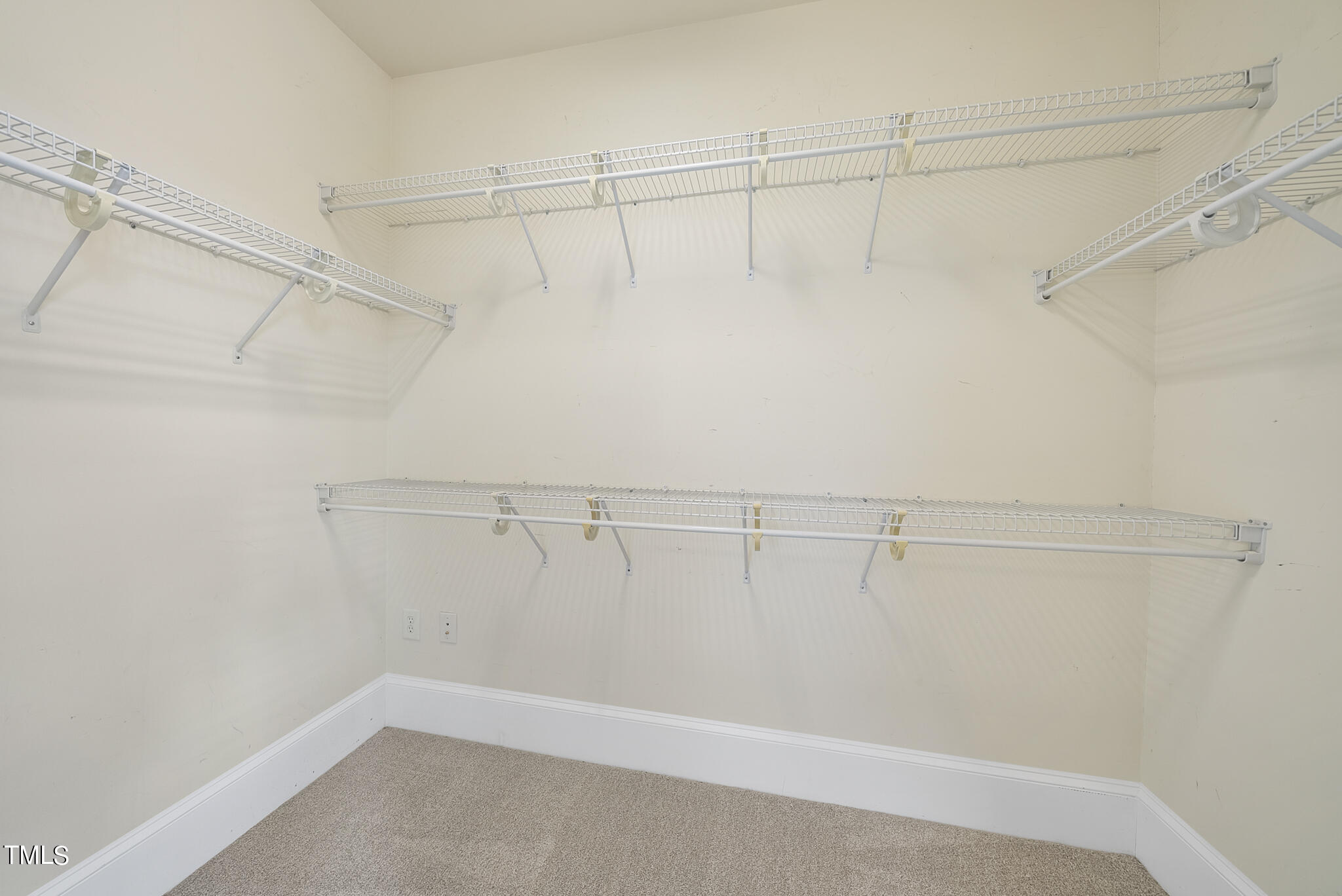 526 Waterford Lake Drive