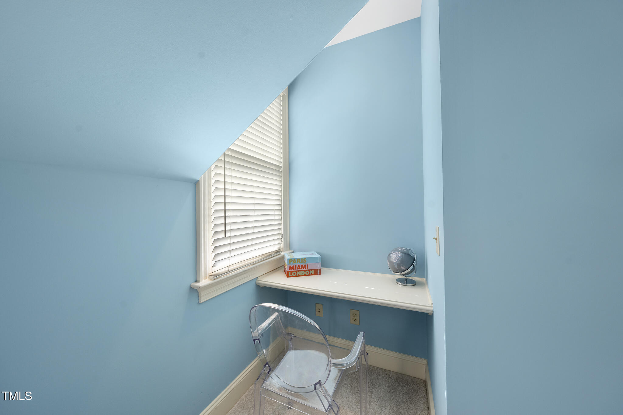 318 Belles Landing Court