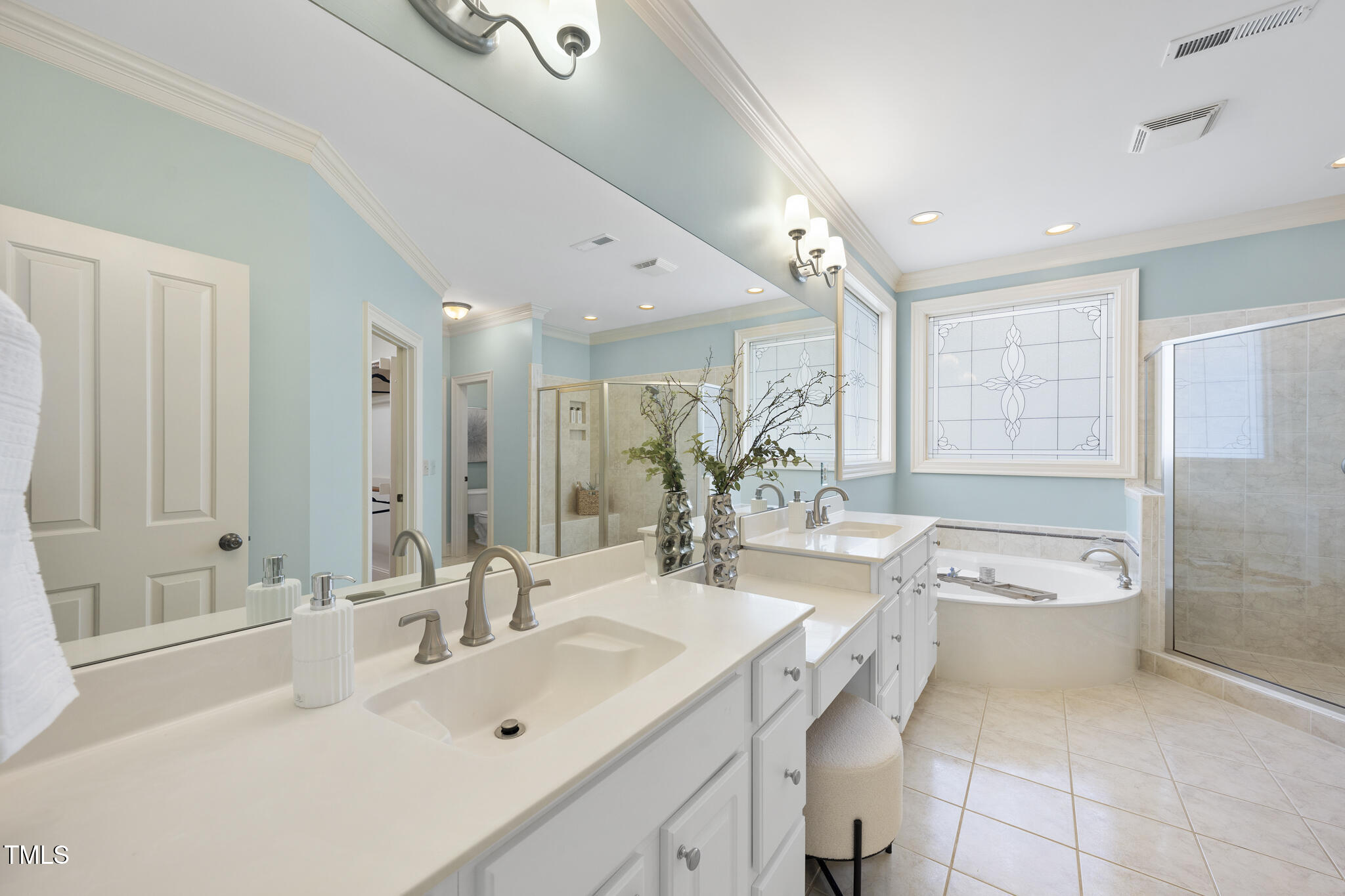 318 Belles Landing Court