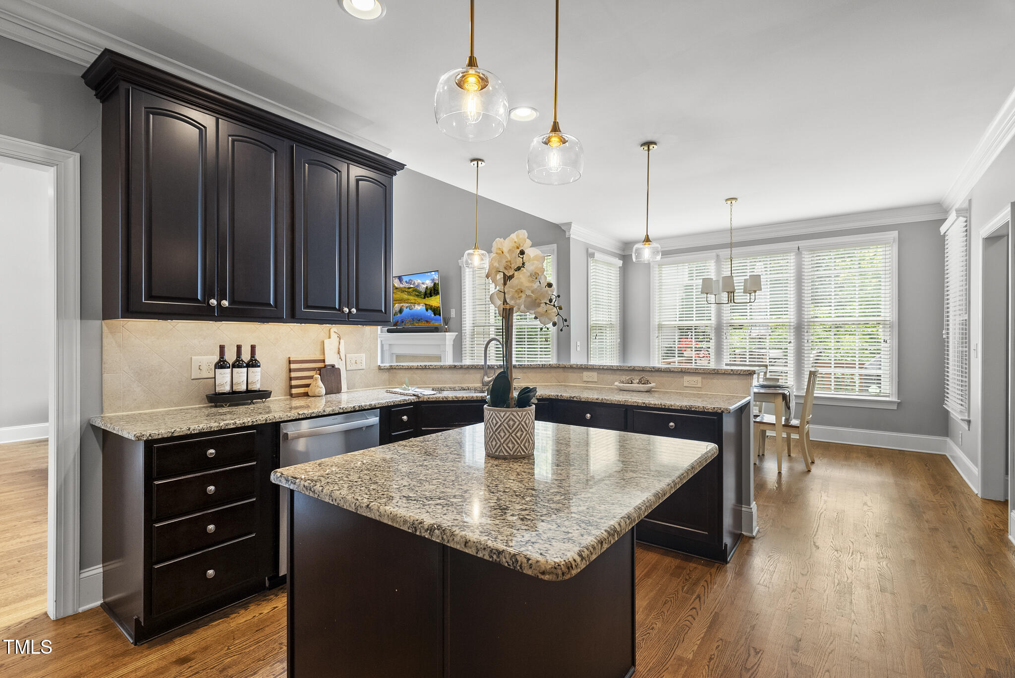 401 Clingstone Court