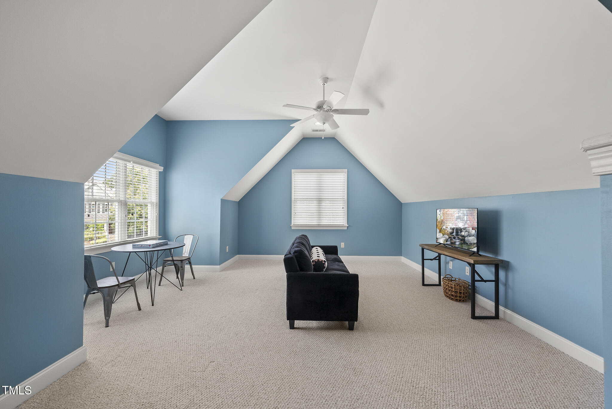 401 Clingstone Court