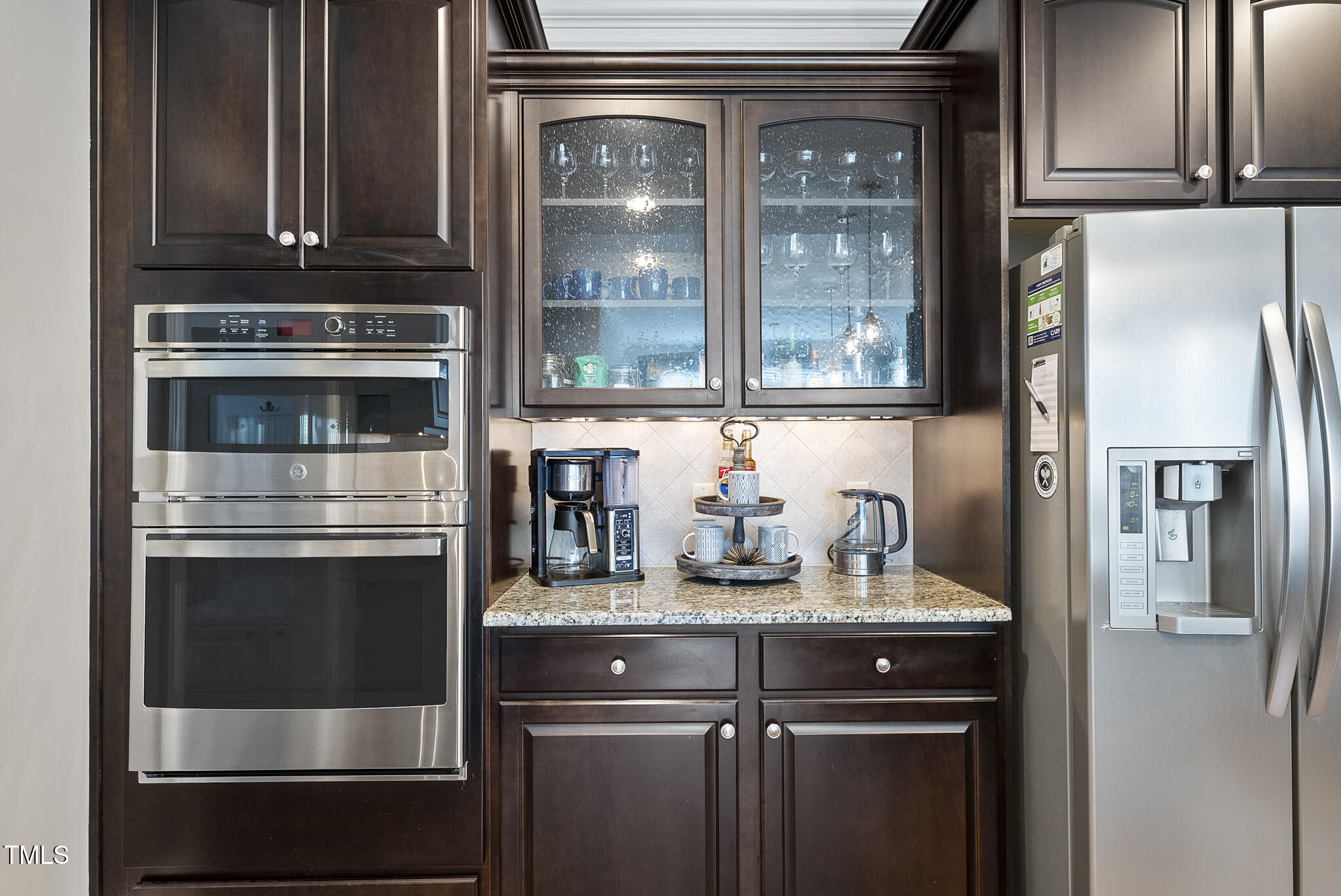 401 Clingstone Court