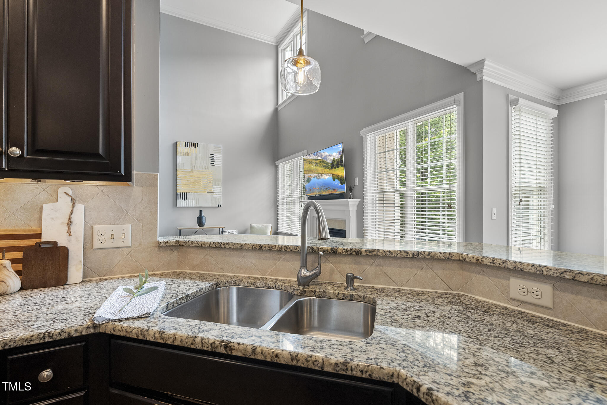 401 Clingstone Court