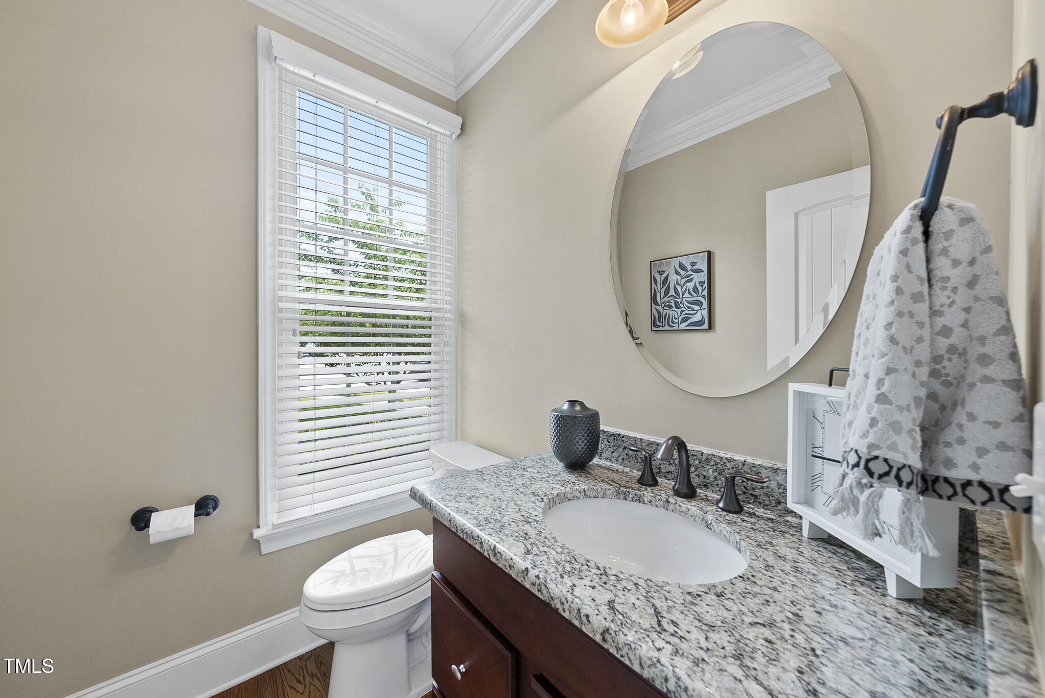 401 Clingstone Court