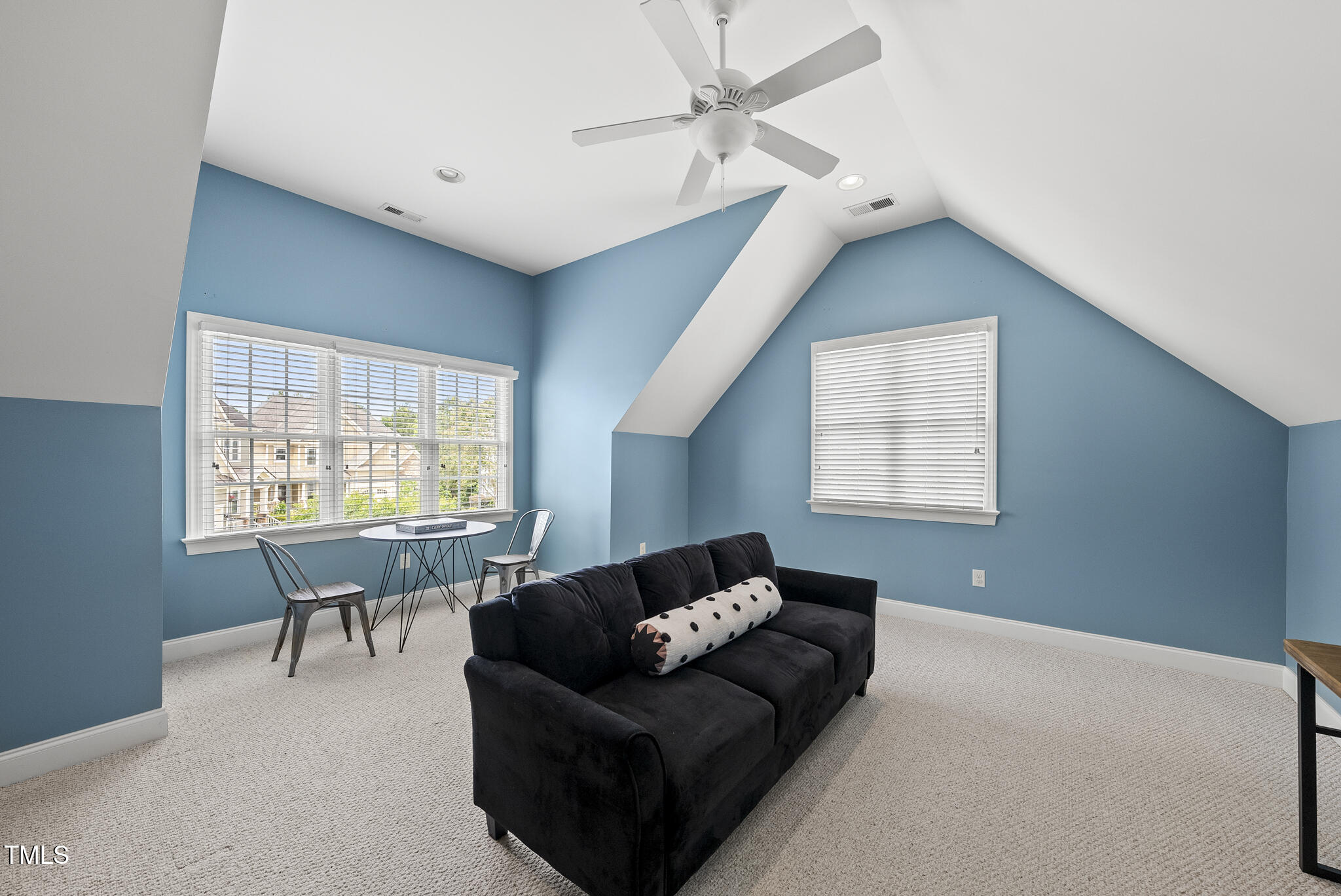 401 Clingstone Court