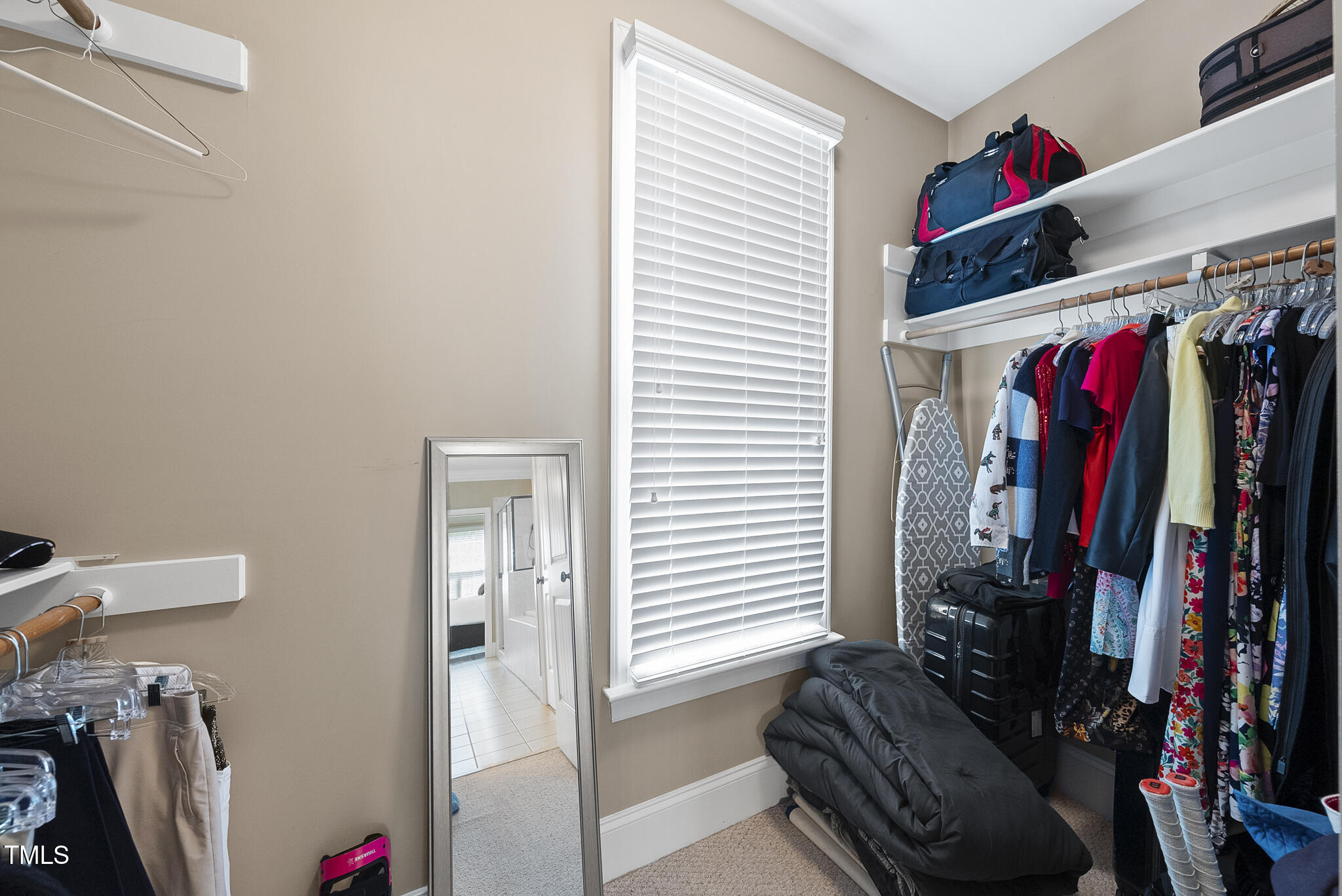 401 Clingstone Court