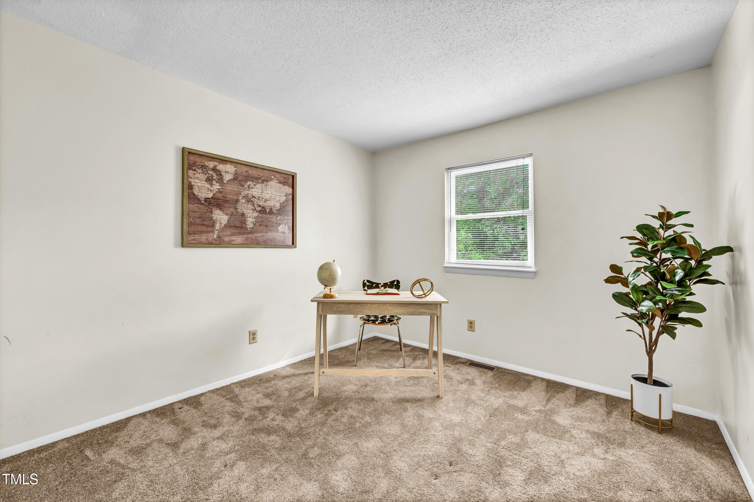 1220 Manassas Court # B