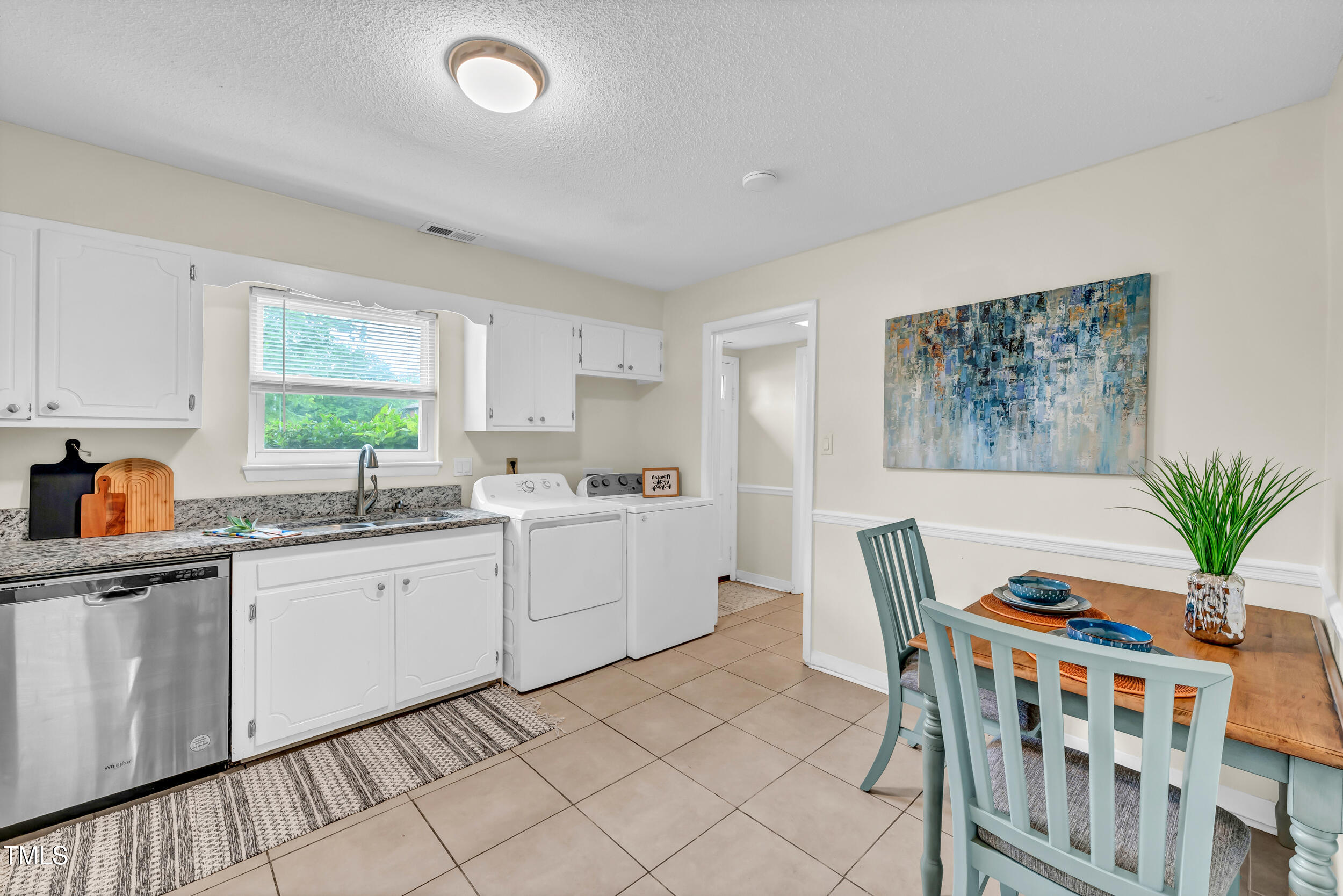 1220 Manassas Court # B