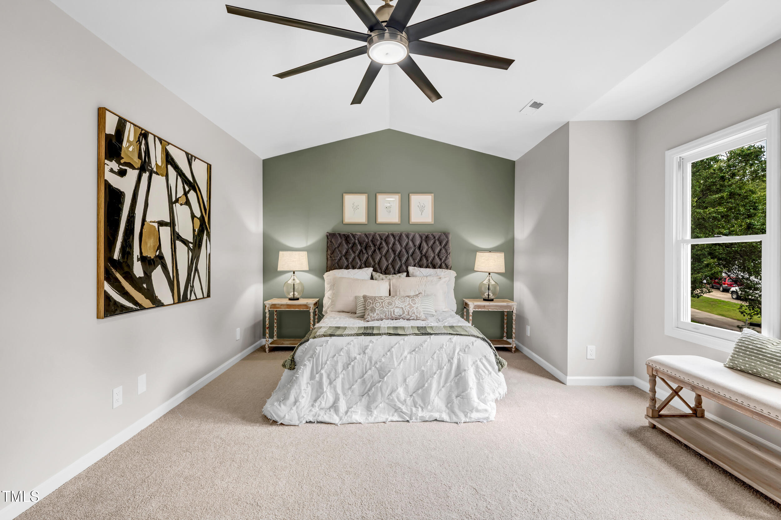 107 Ivy Hollow Court