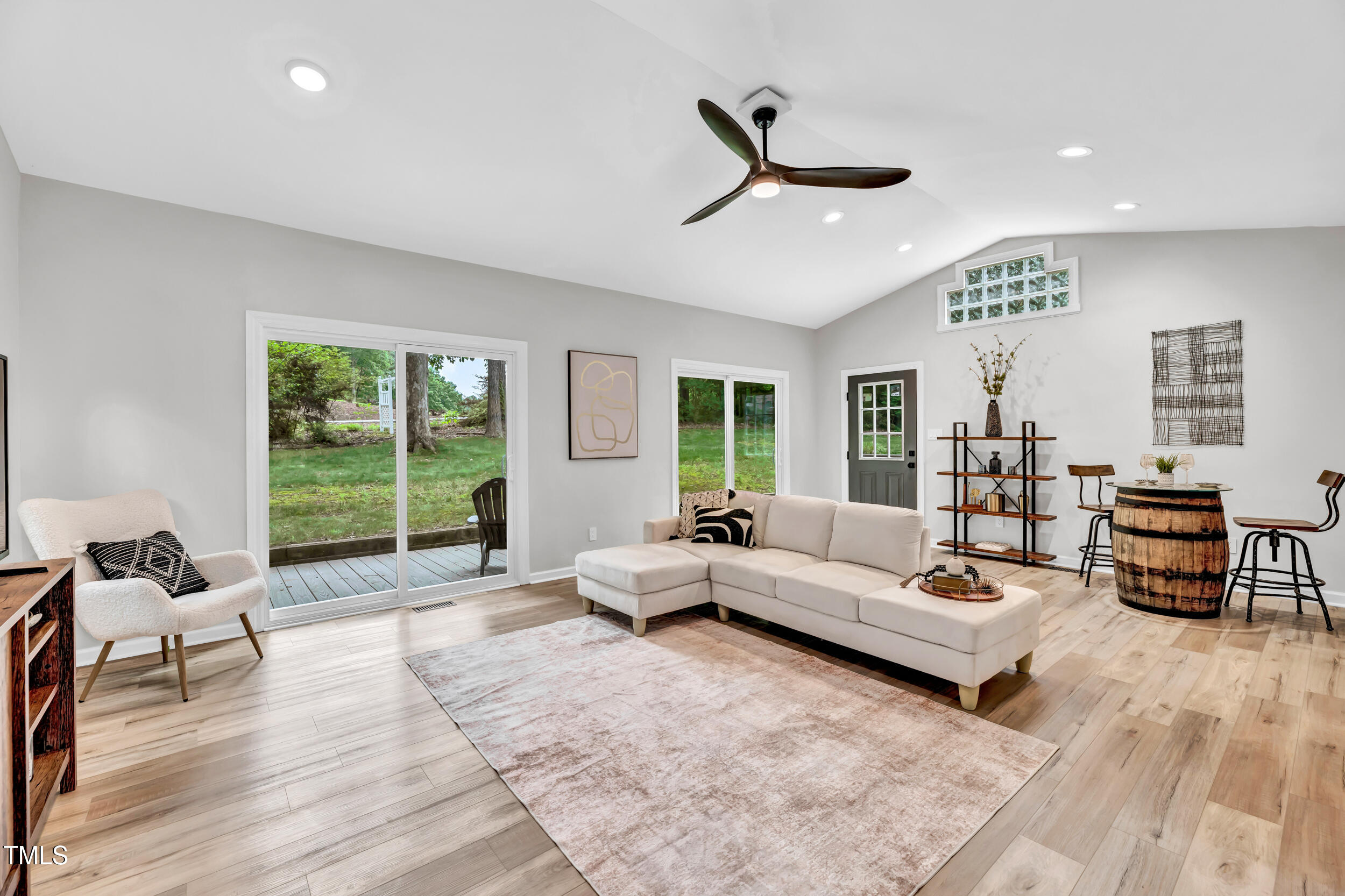 107 Ivy Hollow Court