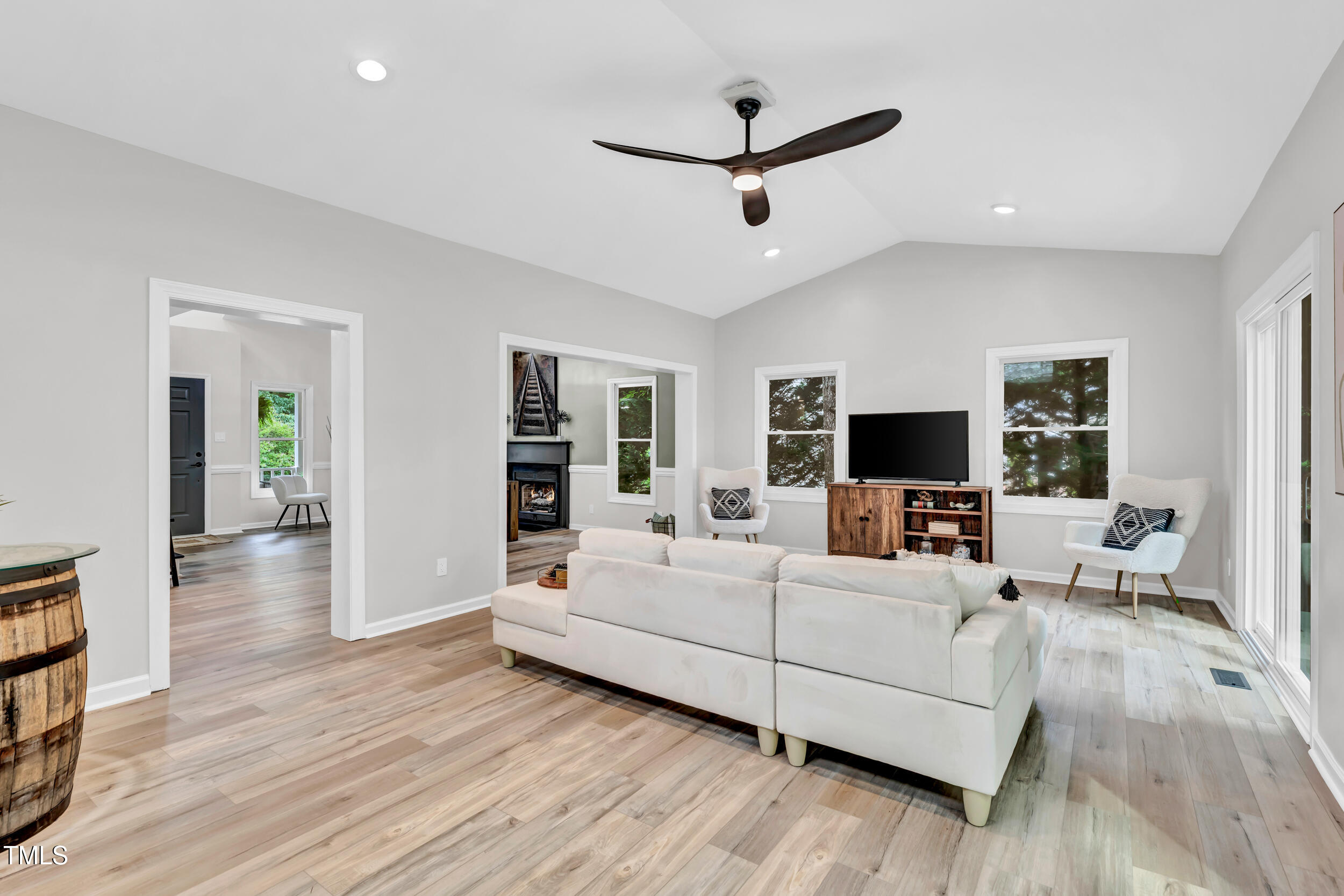 107 Ivy Hollow Court