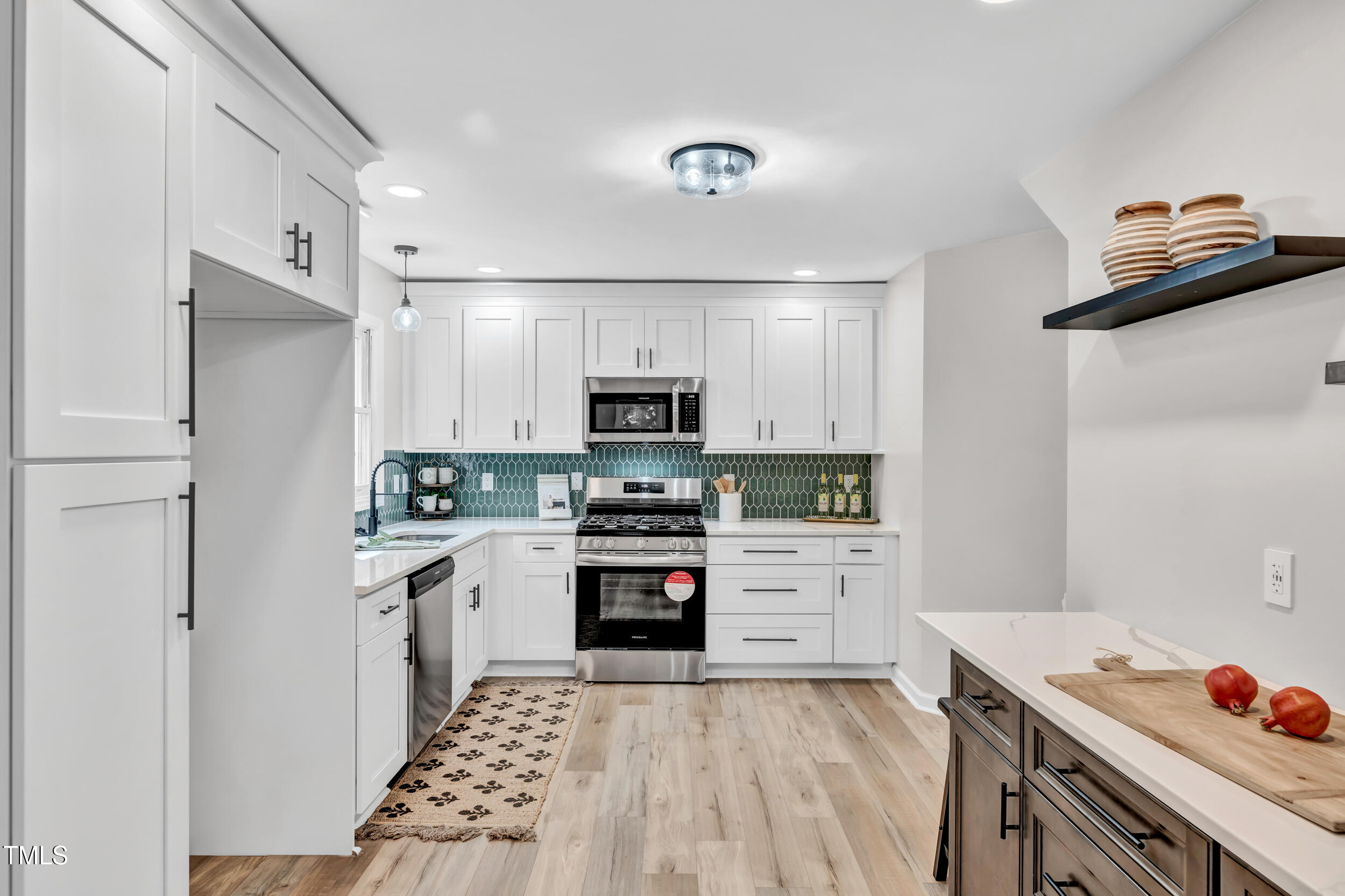 107 Ivy Hollow Court