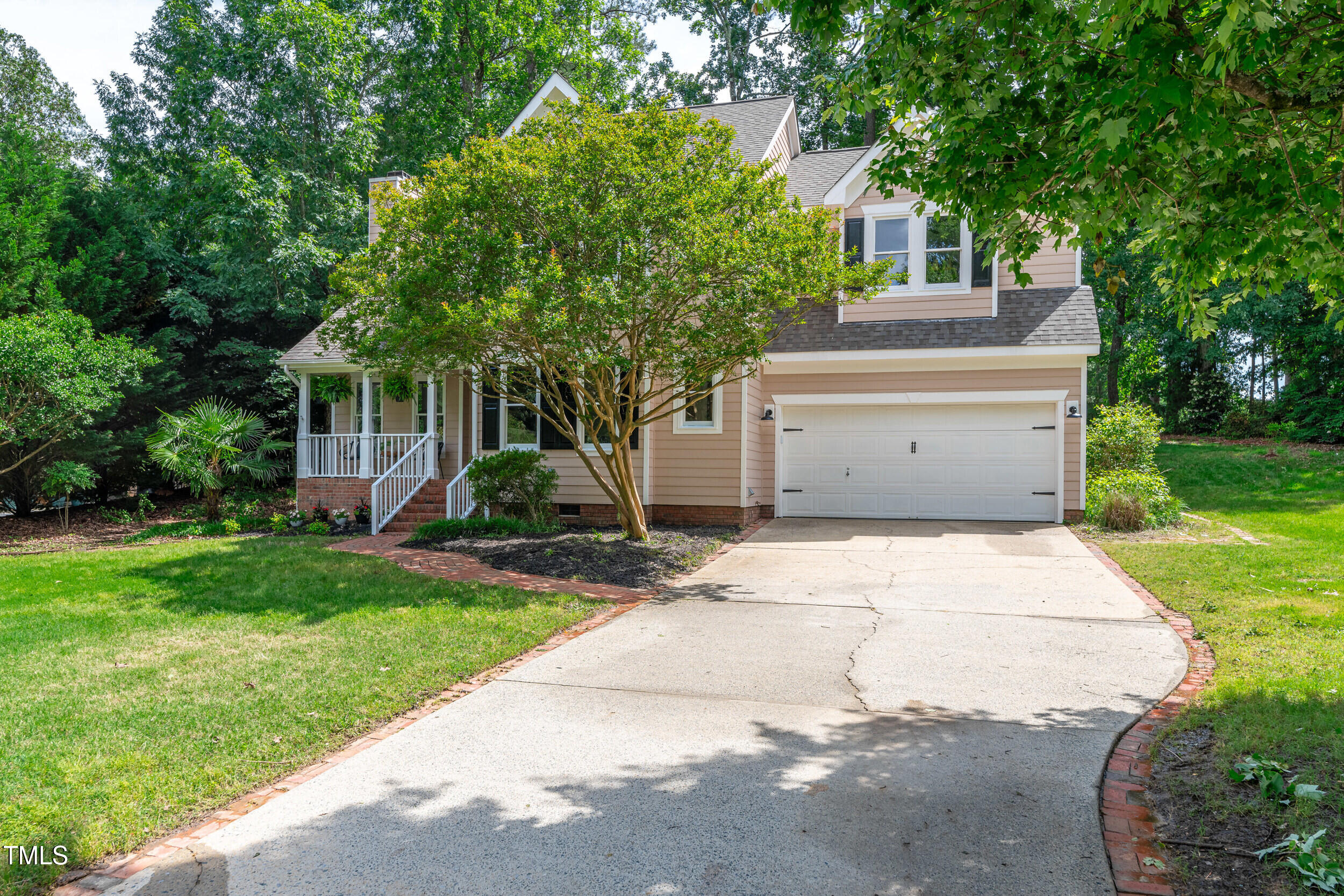 107 Ivy Hollow Court