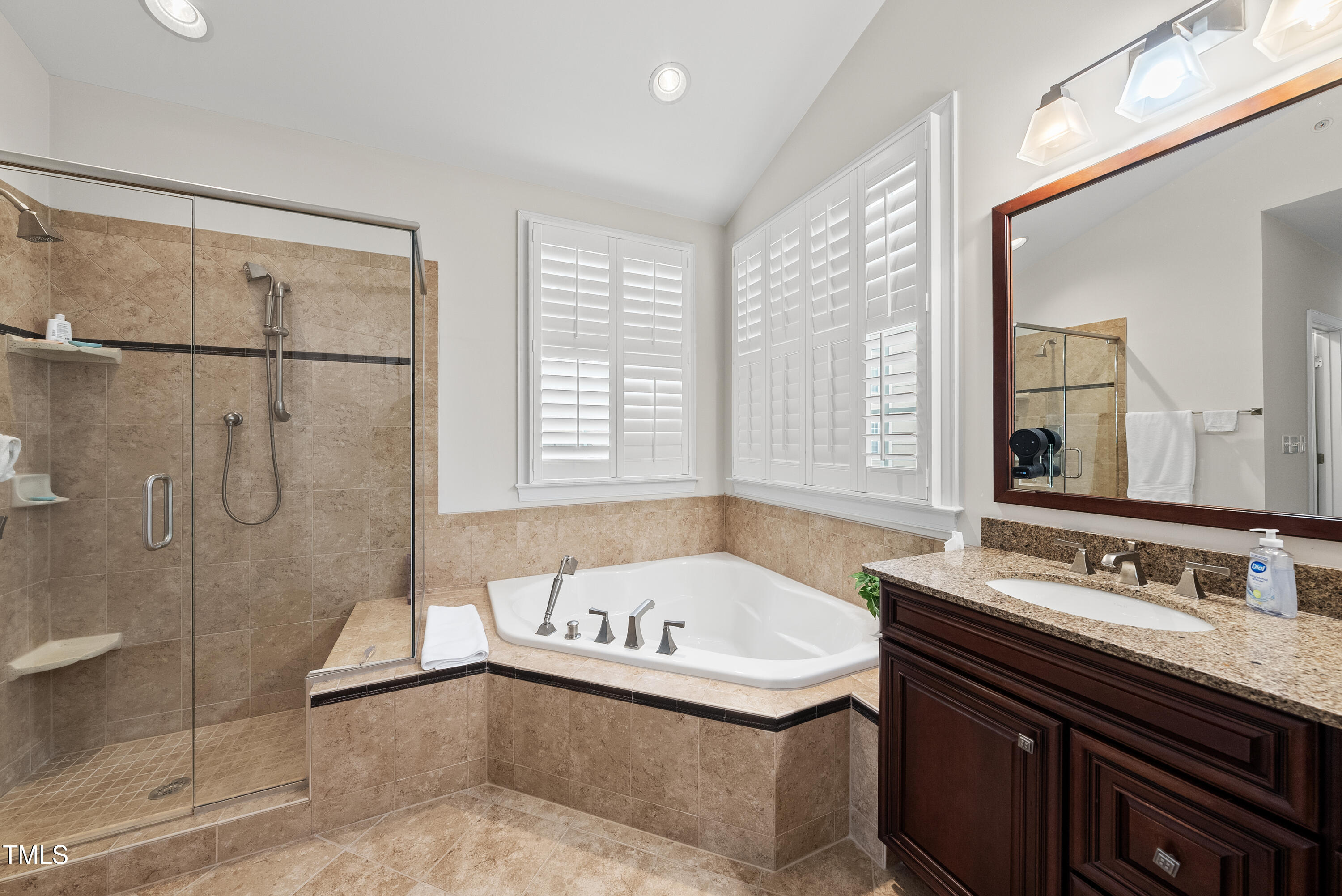 10410 Sablewood Drive # 203