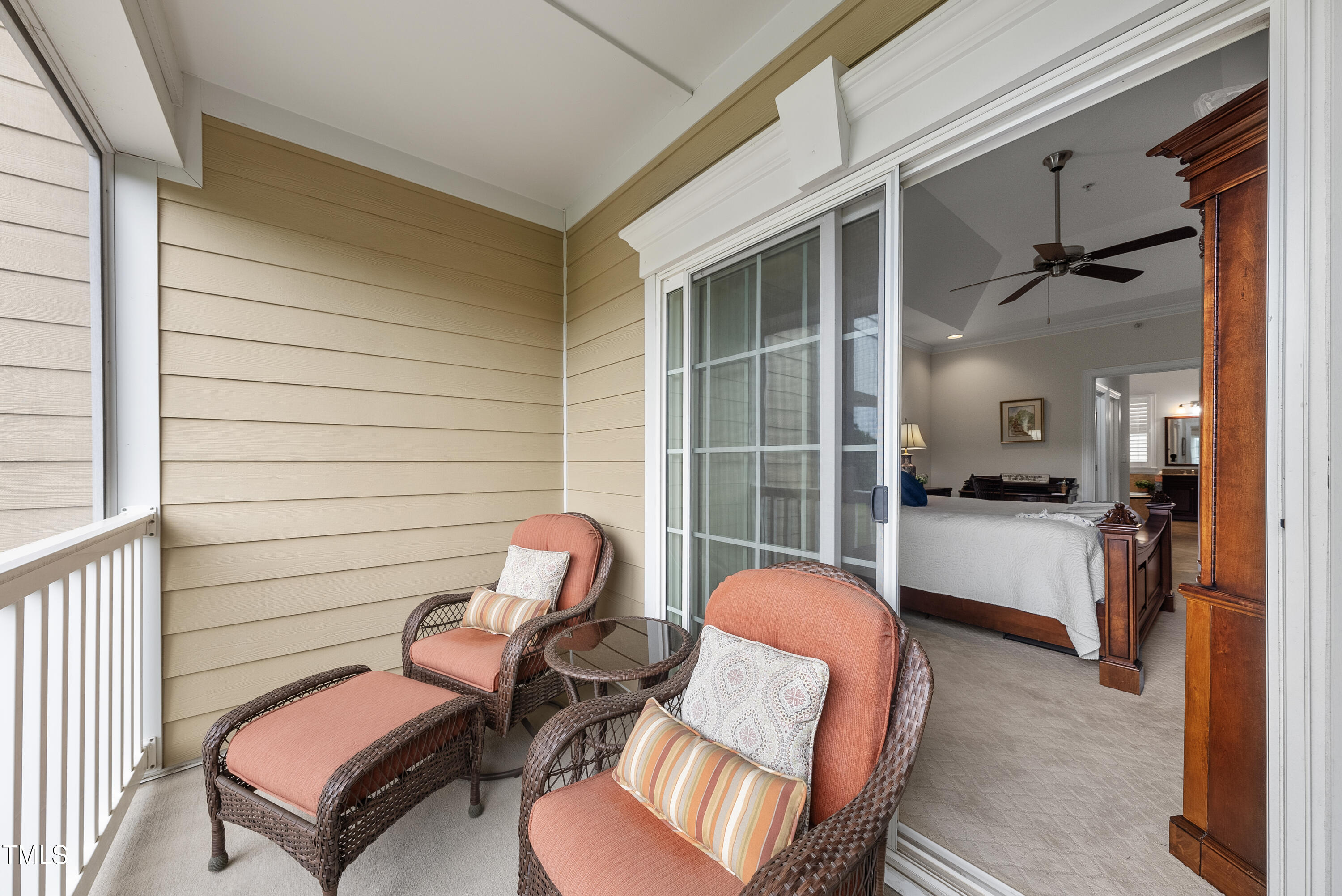 10410 Sablewood Drive # 203