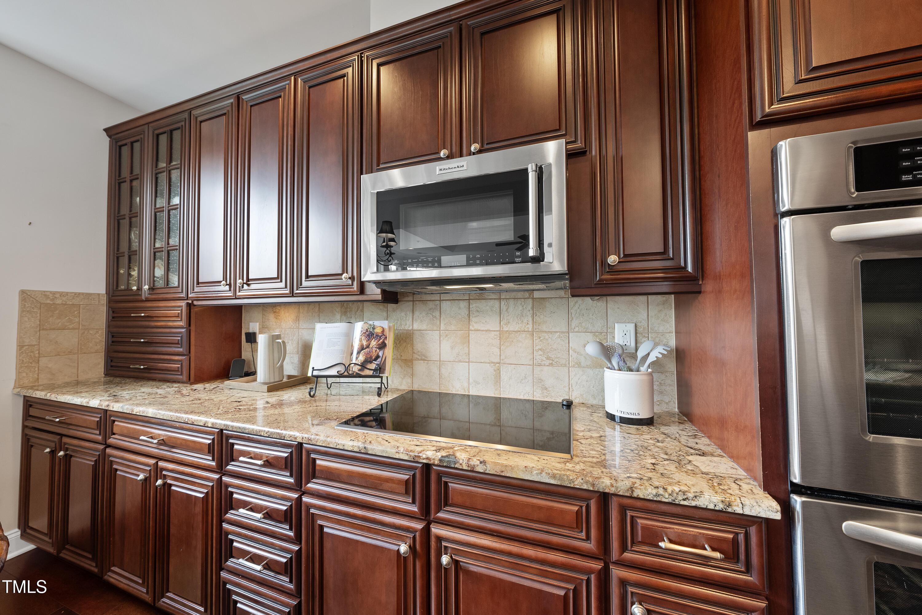 10410 Sablewood Drive # 203