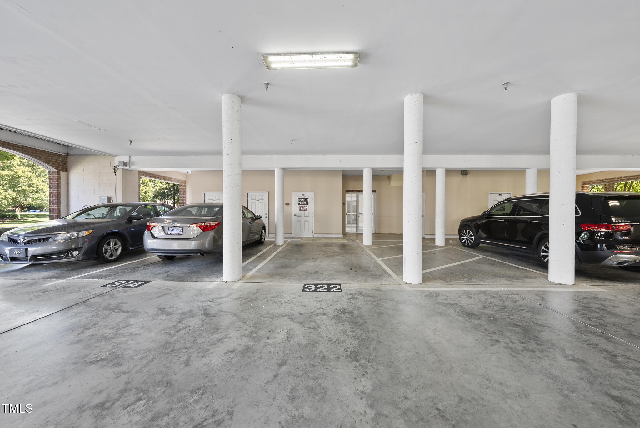 322 Waterford Lake Drive