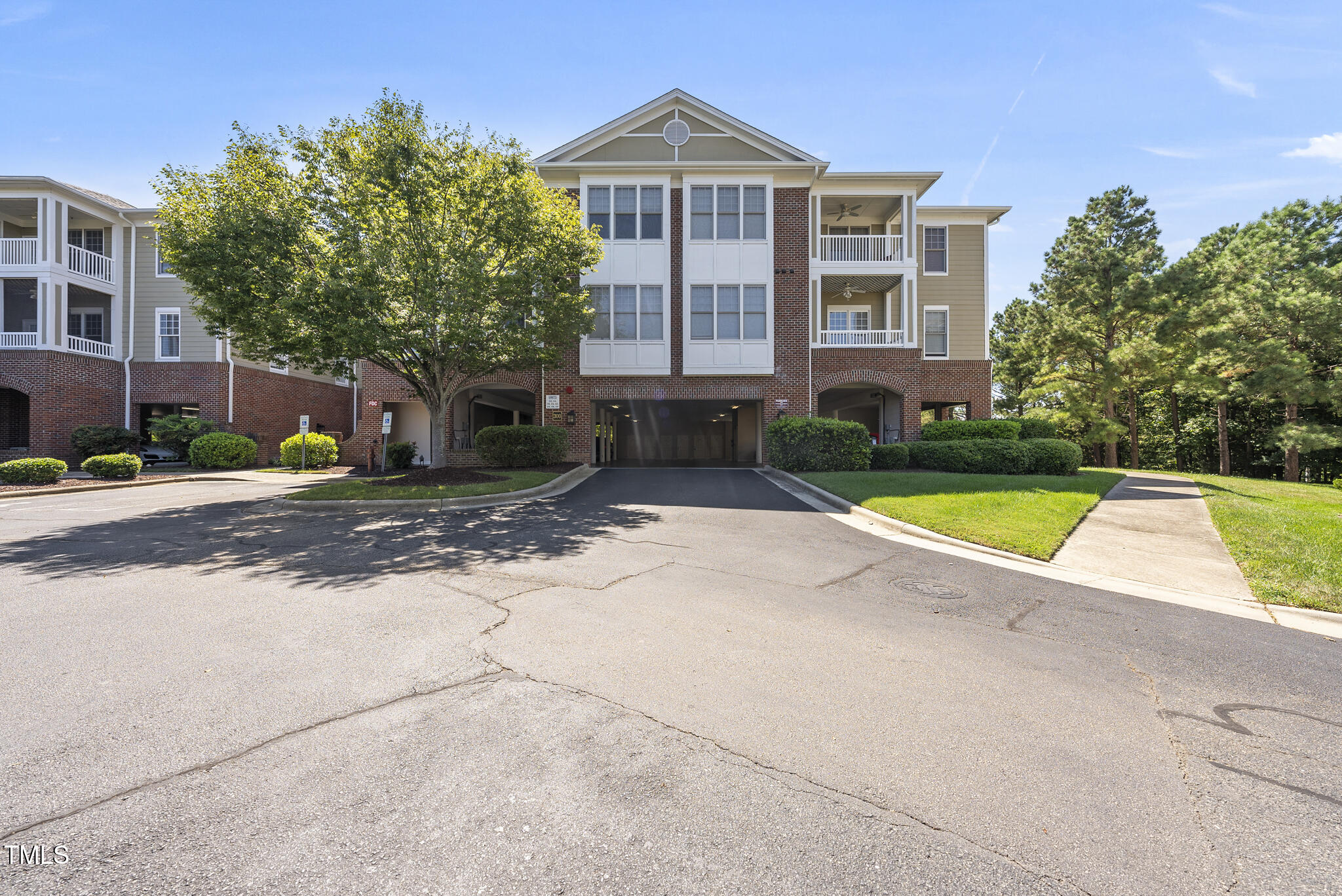 322 Waterford Lake Drive