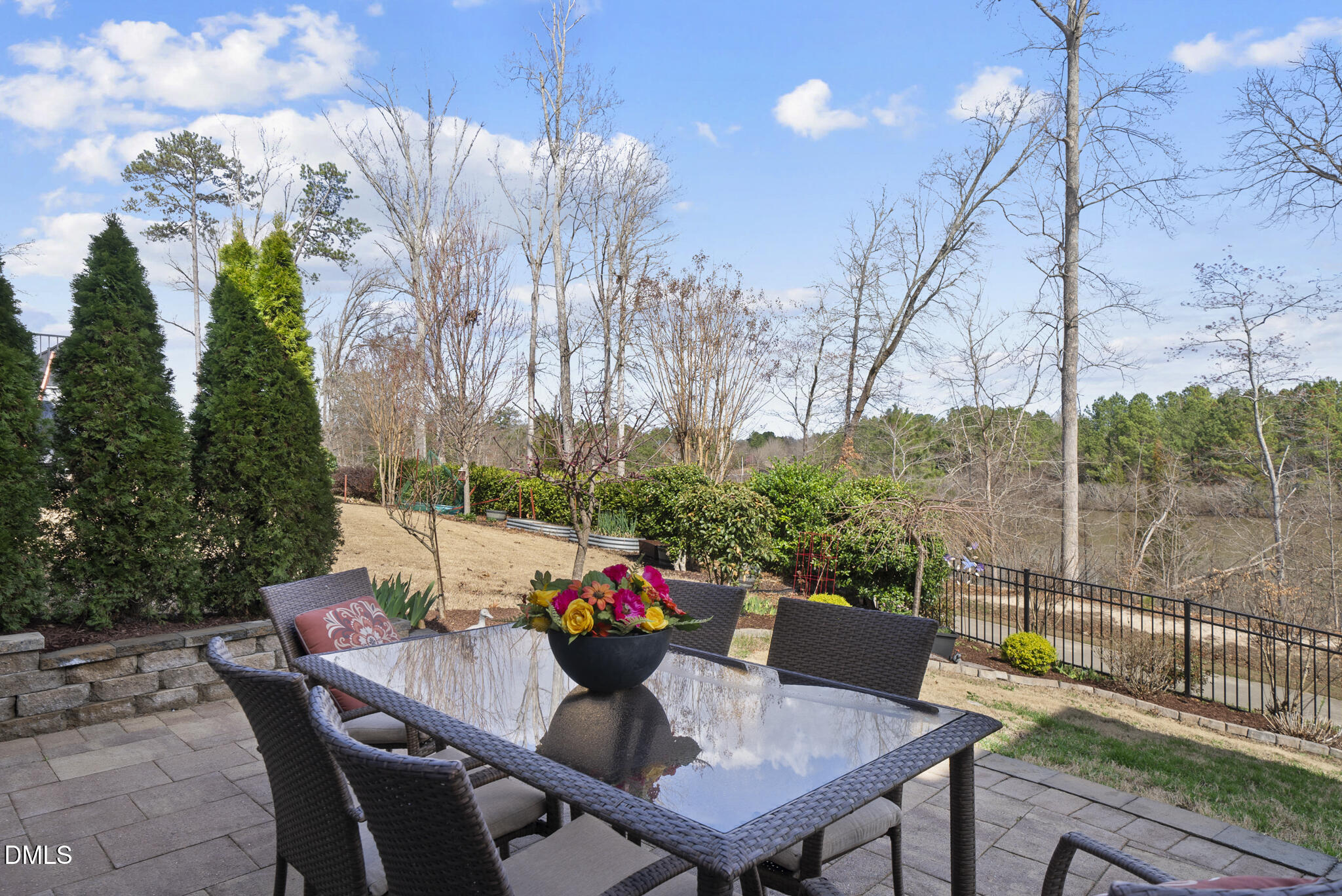 1856 Amberly Ledge Way